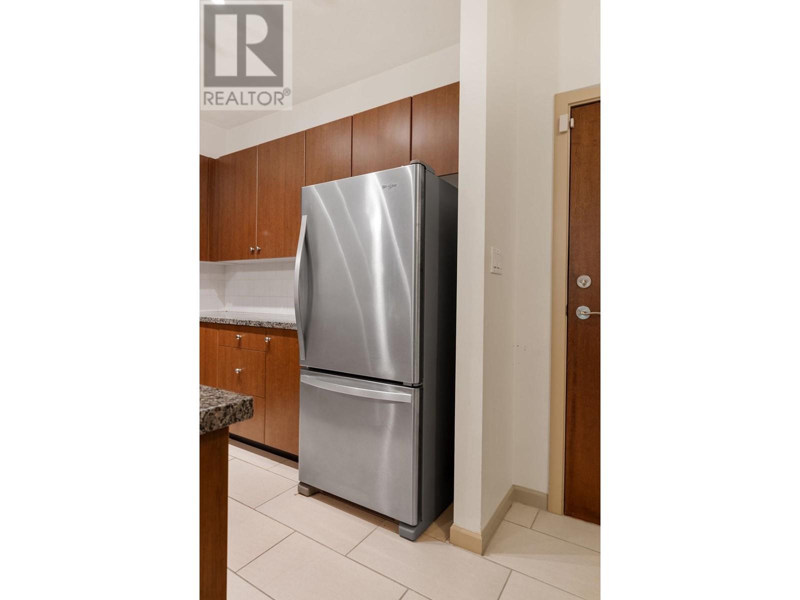 109 100 Capilano Road, Port Moody, British Columbia  V3H 5M9 - Photo 13 - R2827600