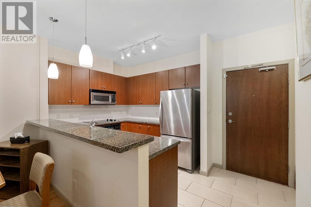 109 100 Capilano Road, Port Moody, British Columbia  V3H 5M9 - Photo 9 - R2827600