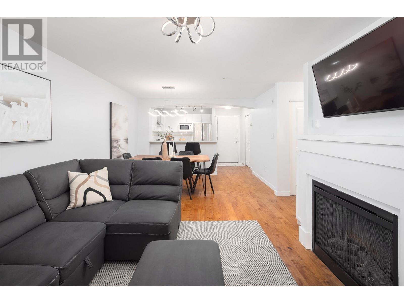 301 2958 Silver Springs Boulevard, Coquitlam, British Columbia  V3E 2R9 - Photo 10 - R2827601