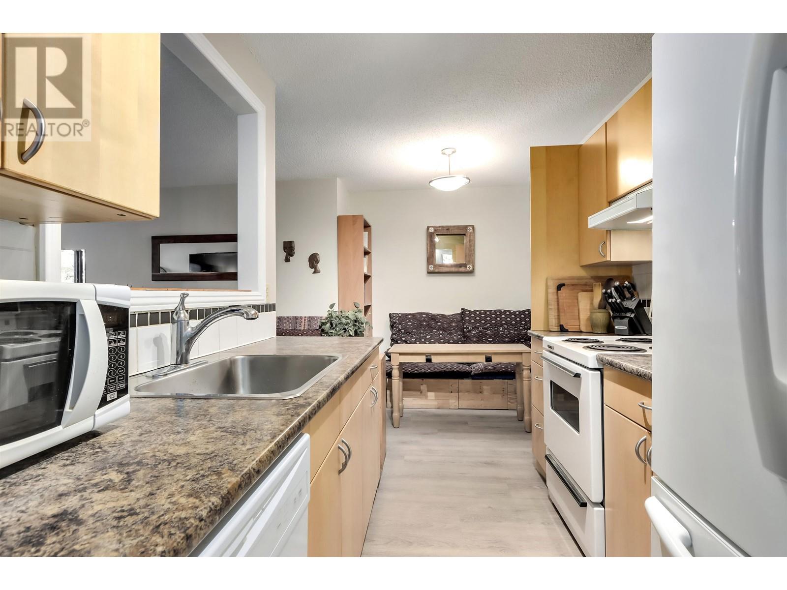 310 2330 Maple Street, Vancouver, British Columbia  V6J 3T6 - Photo 11 - R2827619