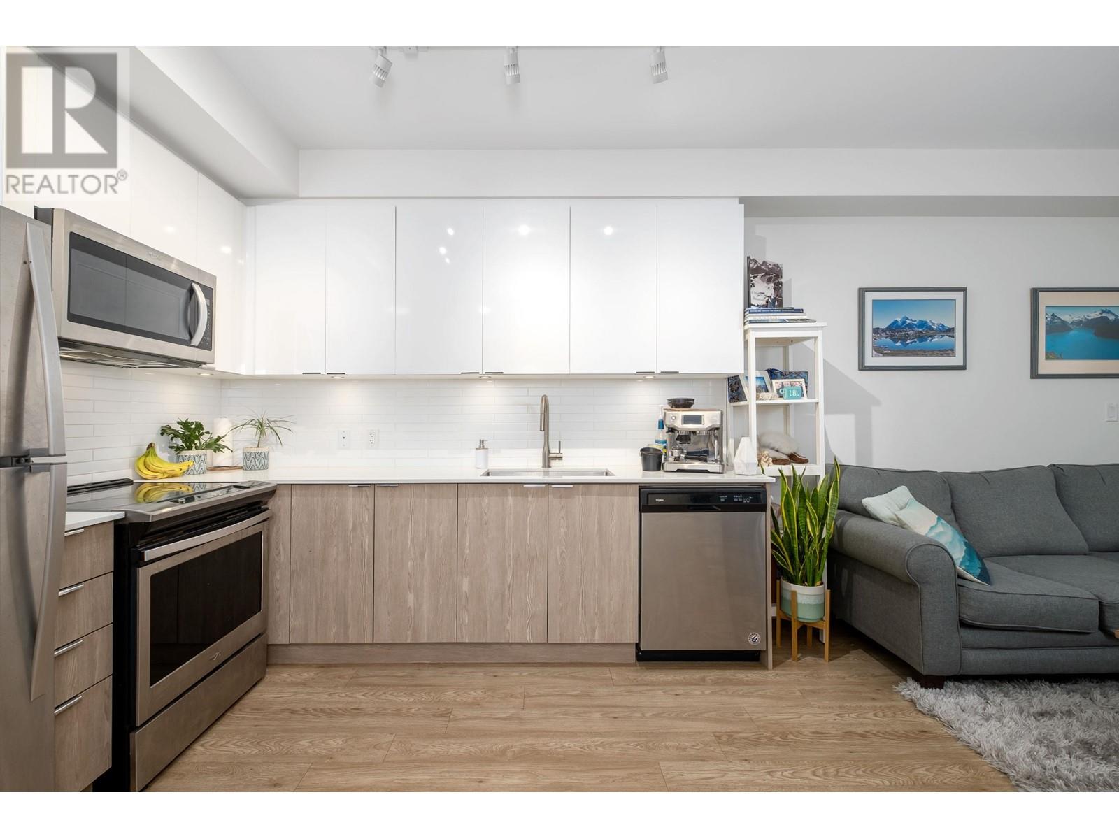 302 37881 Cleveland Avenue, Squamish, British Columbia  V8B 0Z7 - Photo 14 - R2827668