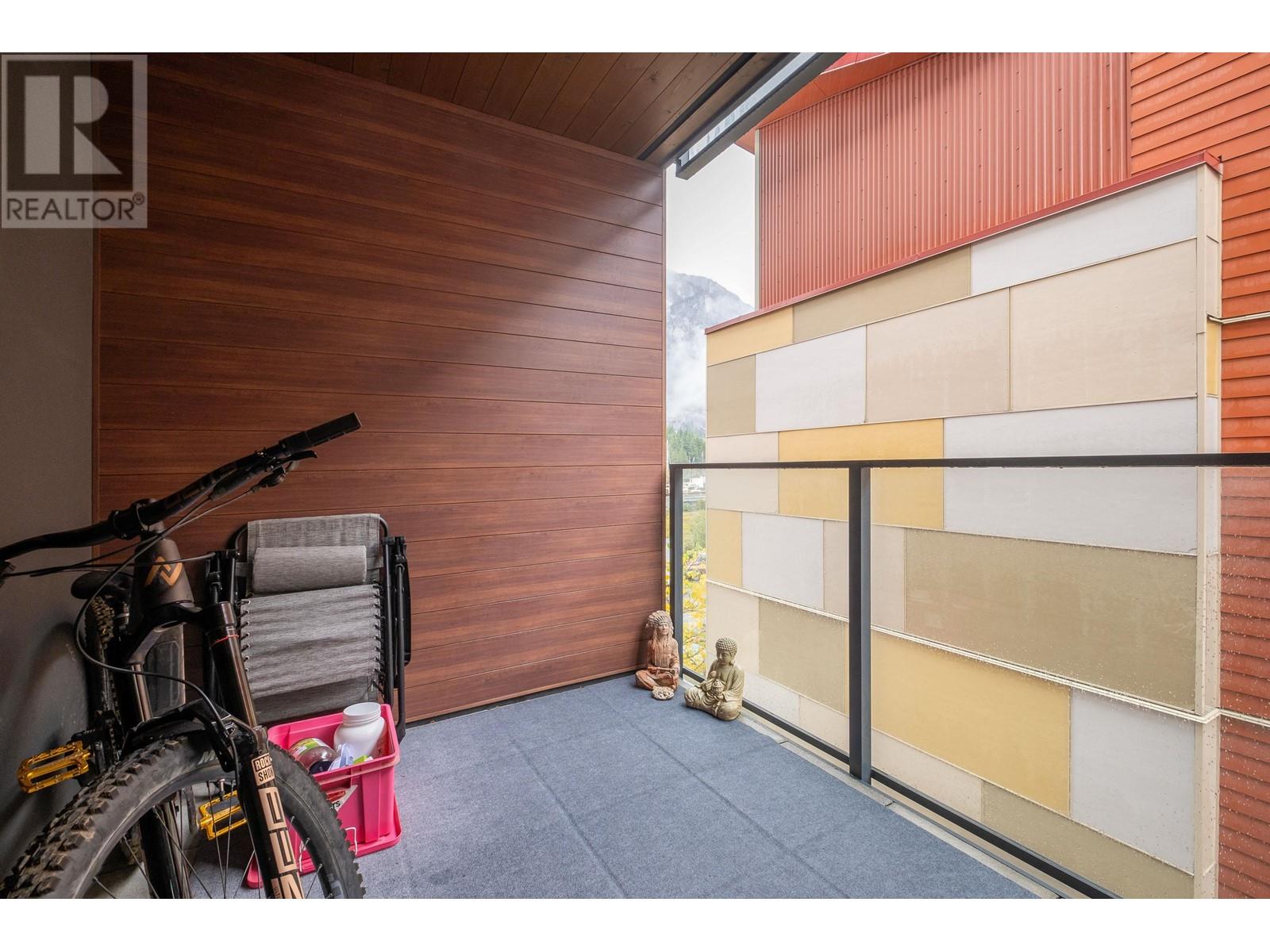 302 37881 Cleveland Avenue, Squamish, British Columbia  V8B 0Z7 - Photo 22 - R2827668