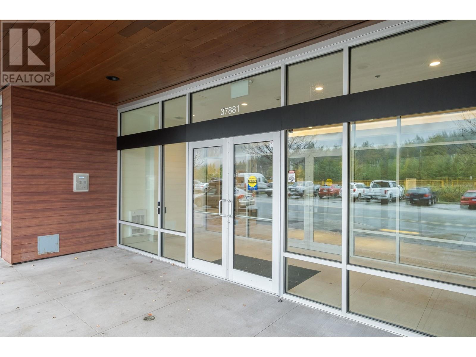 302 37881 Cleveland Avenue, Squamish, British Columbia  V8B 0Z7 - Photo 4 - R2827668