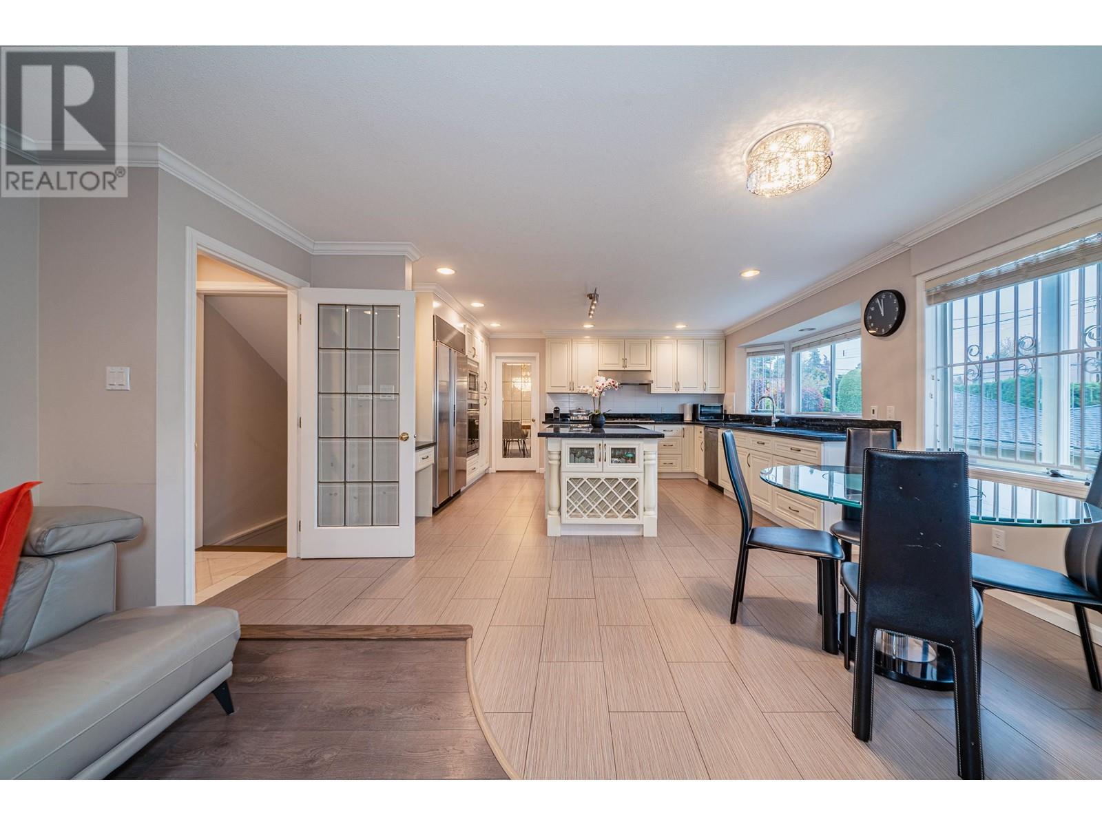 1288 W 50th Avenue, Vancouver, British Columbia  V6P 1B3 - Photo 12 - R2827628