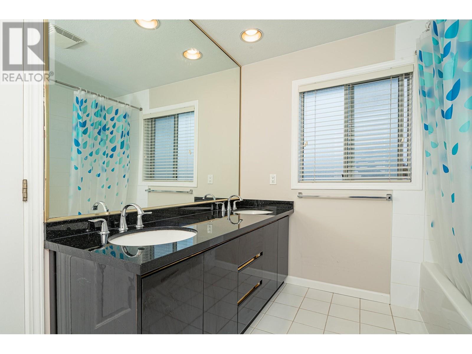 1288 W 50th Avenue, Vancouver, British Columbia  V6P 1B3 - Photo 30 - R2827628
