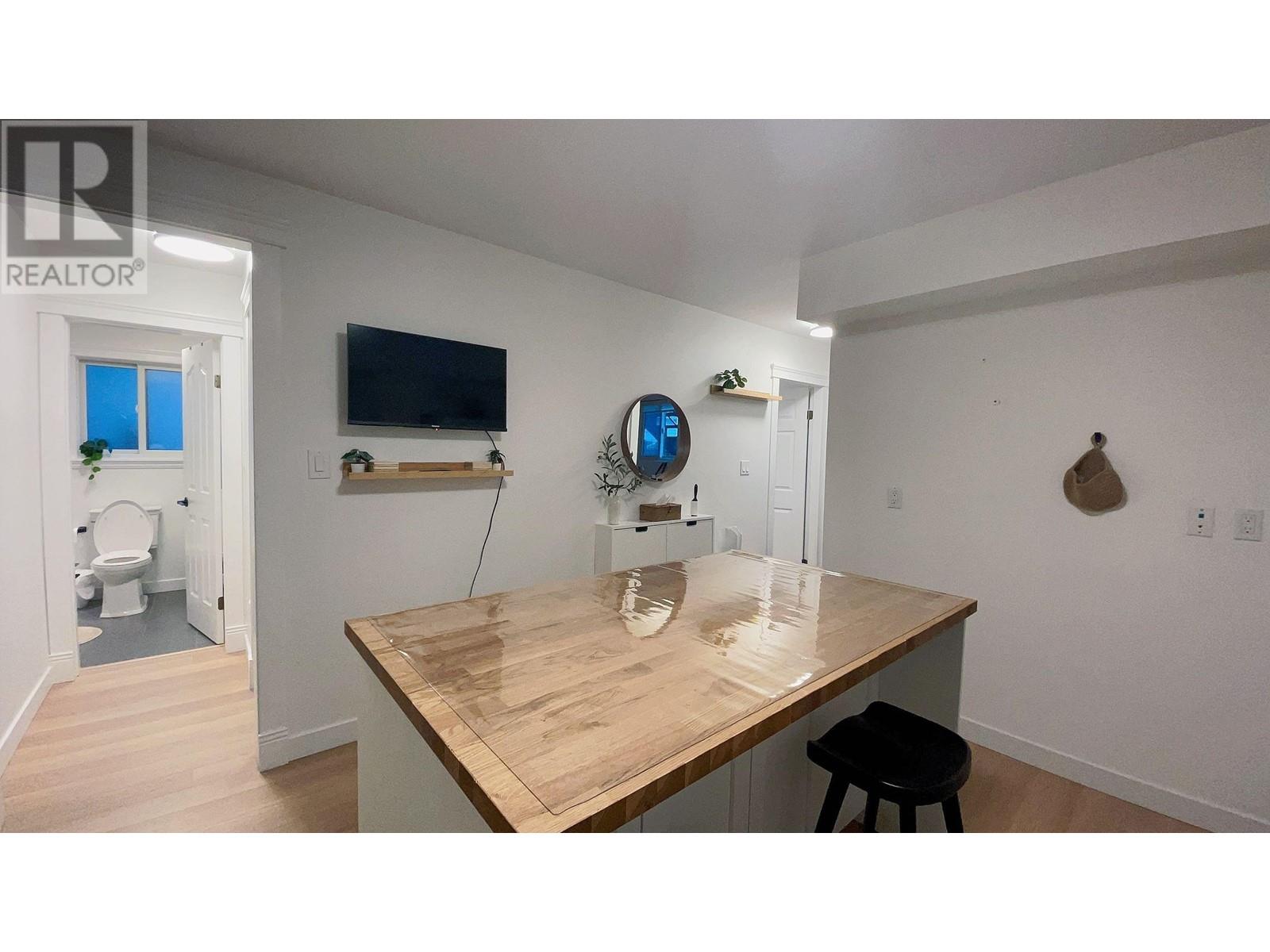 1597 W 63rd Ave, Vancouver, British Columbia  V6P 2H5 - Photo 5 - R2827621