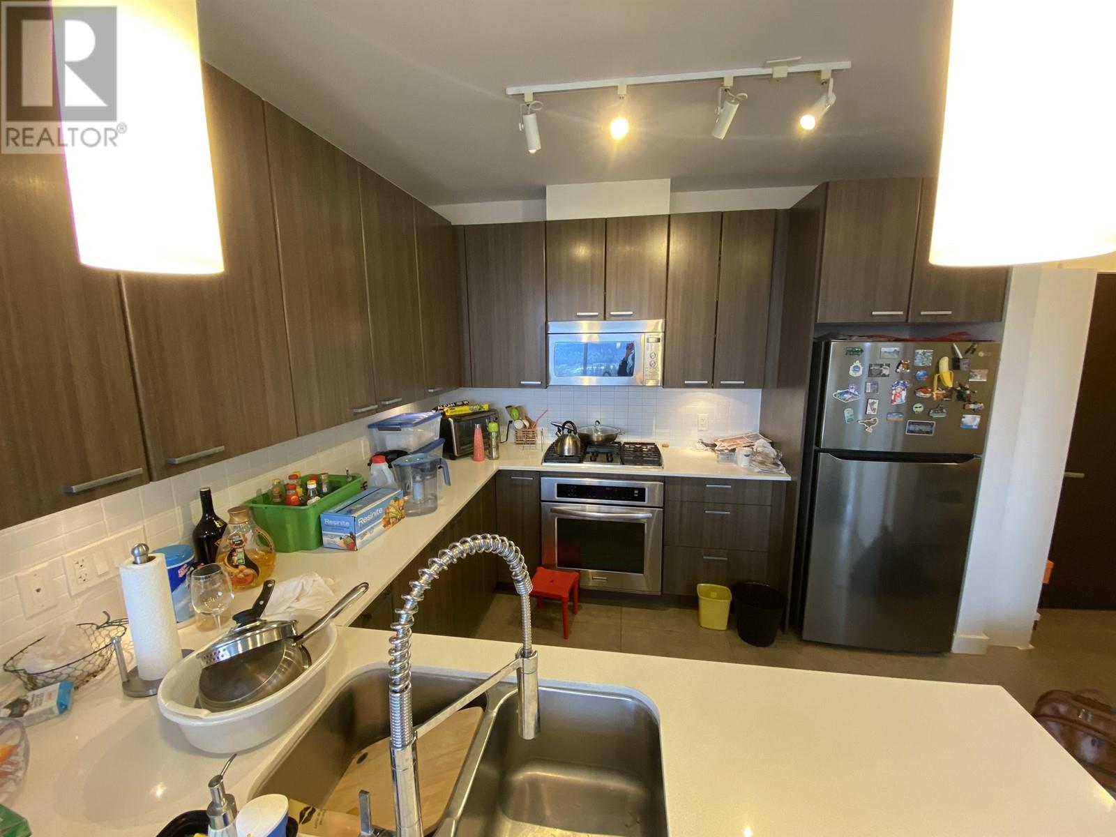 2203 2789 Shaughnessy Street, Port Coquitlam, British Columbia  V3C 0C3 - Photo 8 - R2827659