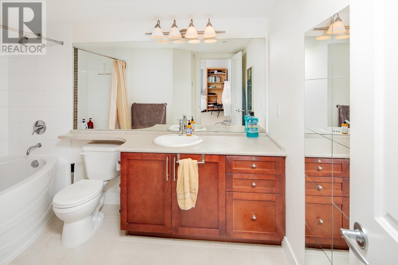 105 5740 Toronto Road, Vancouver, British Columbia  V6T 1L2 - Photo 12 - R2827443