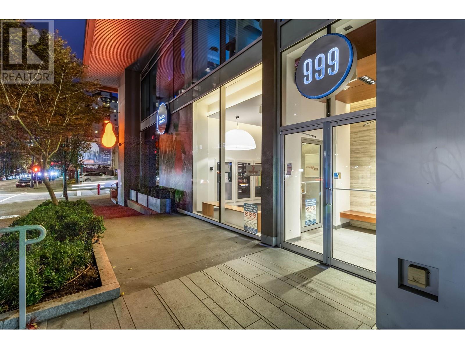 805 999 Seymour Street, Vancouver, British Columbia  V6B 0M5 - Photo 2 - R2827118
