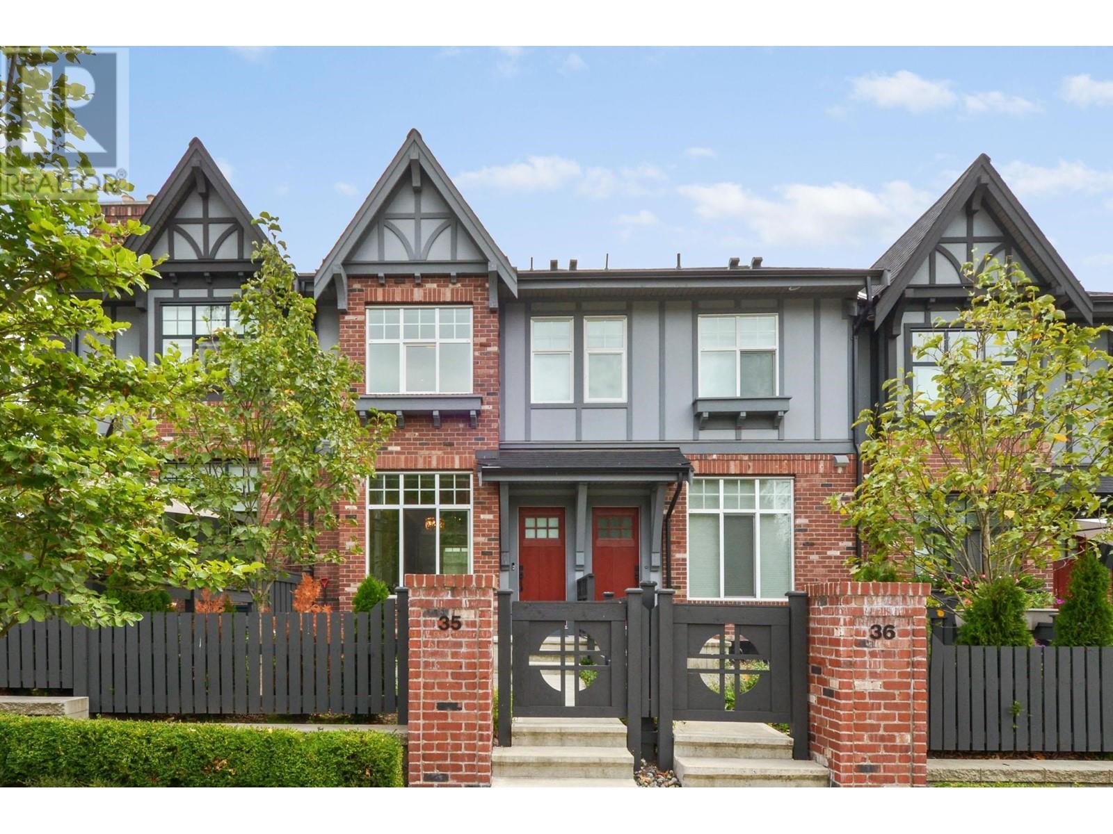 35 3552 Victoria Drive, Coquitlam, British Columbia  V3C 3V4 - Photo 2 - R2819526