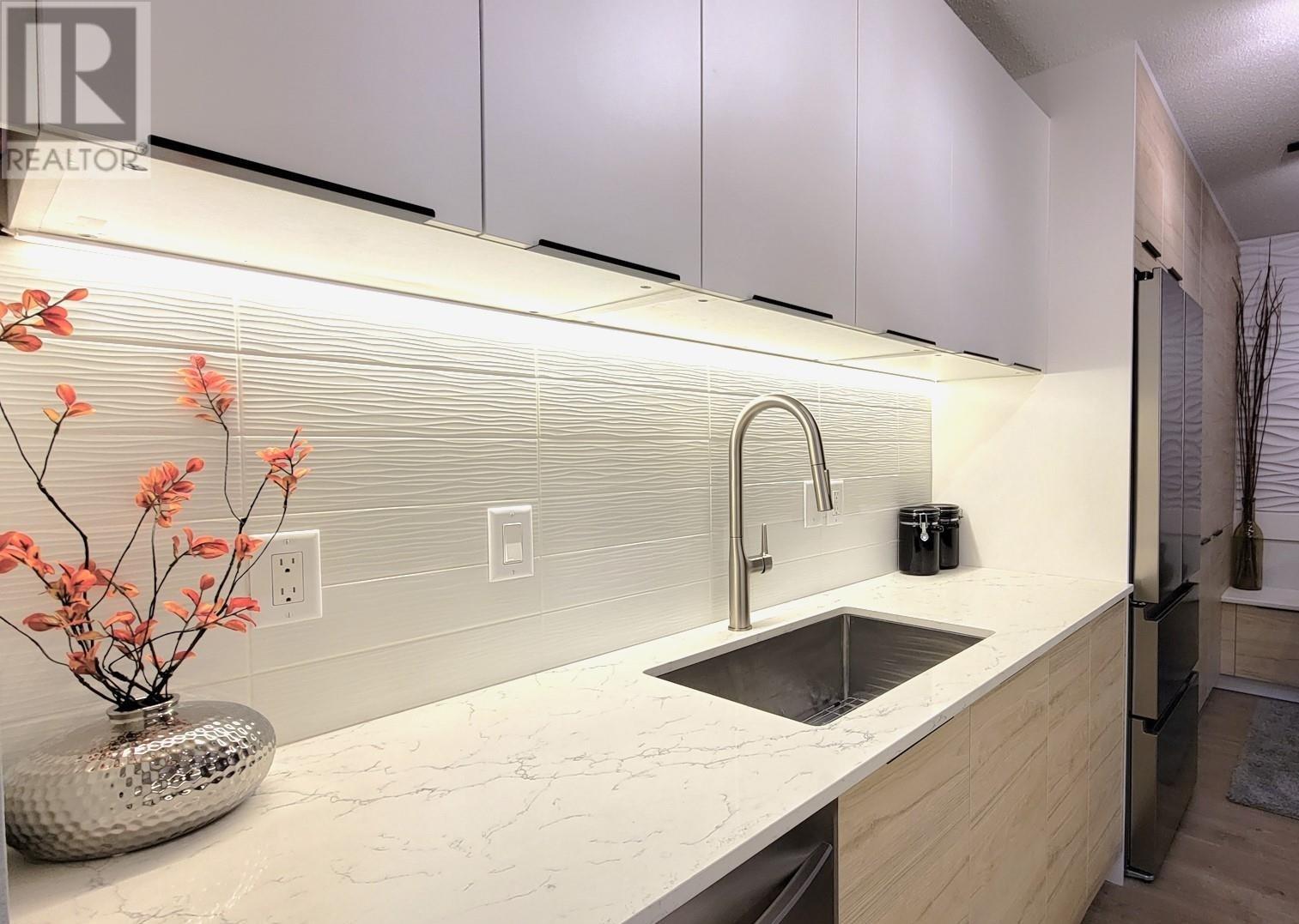 107 307 W 2ND STREET, north vancouver, British Columbia