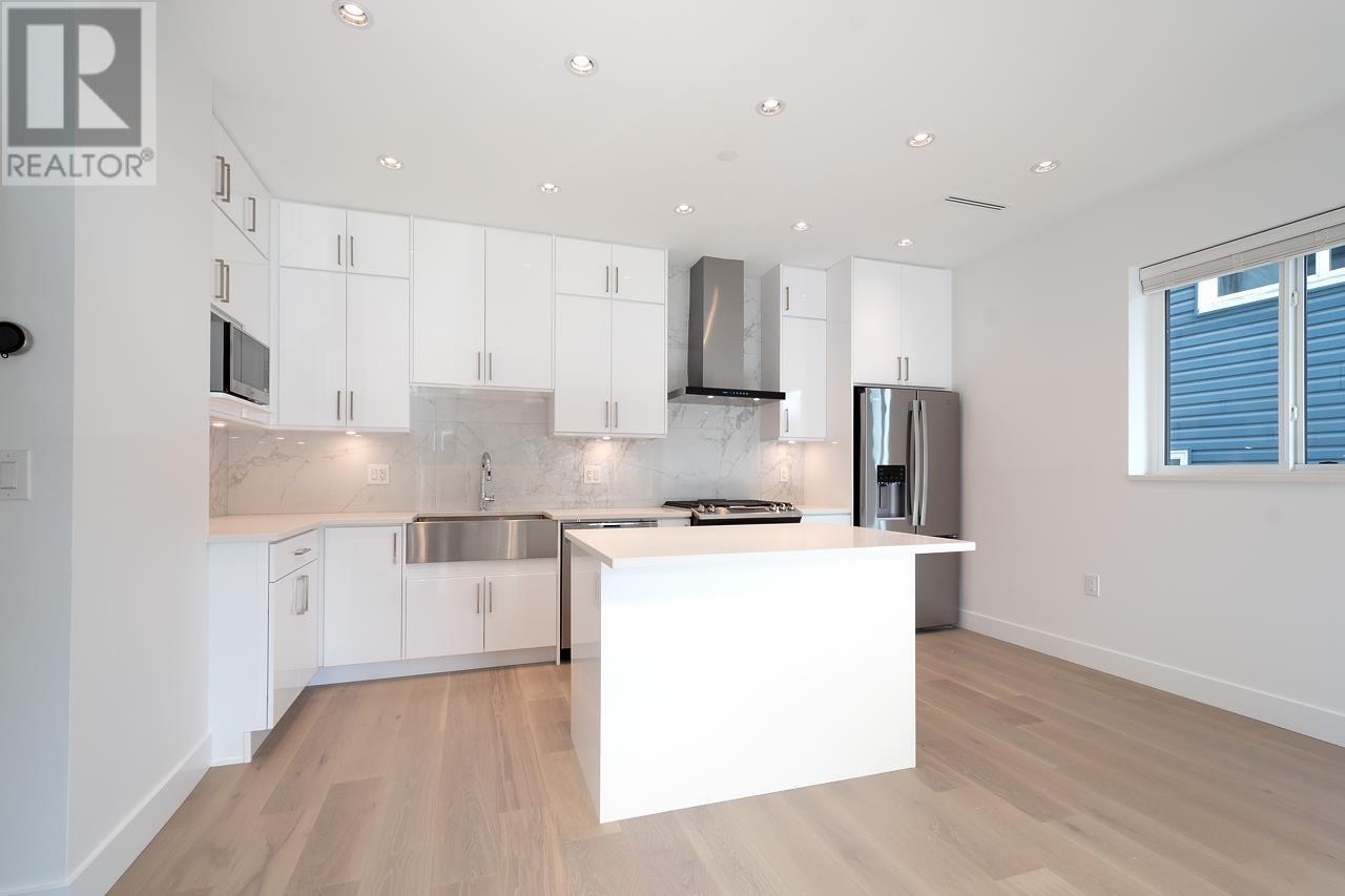 1 2119 E 29th Avenue, Vancouver, British Columbia  V5N 2Z2 - Photo 10 - R2825542