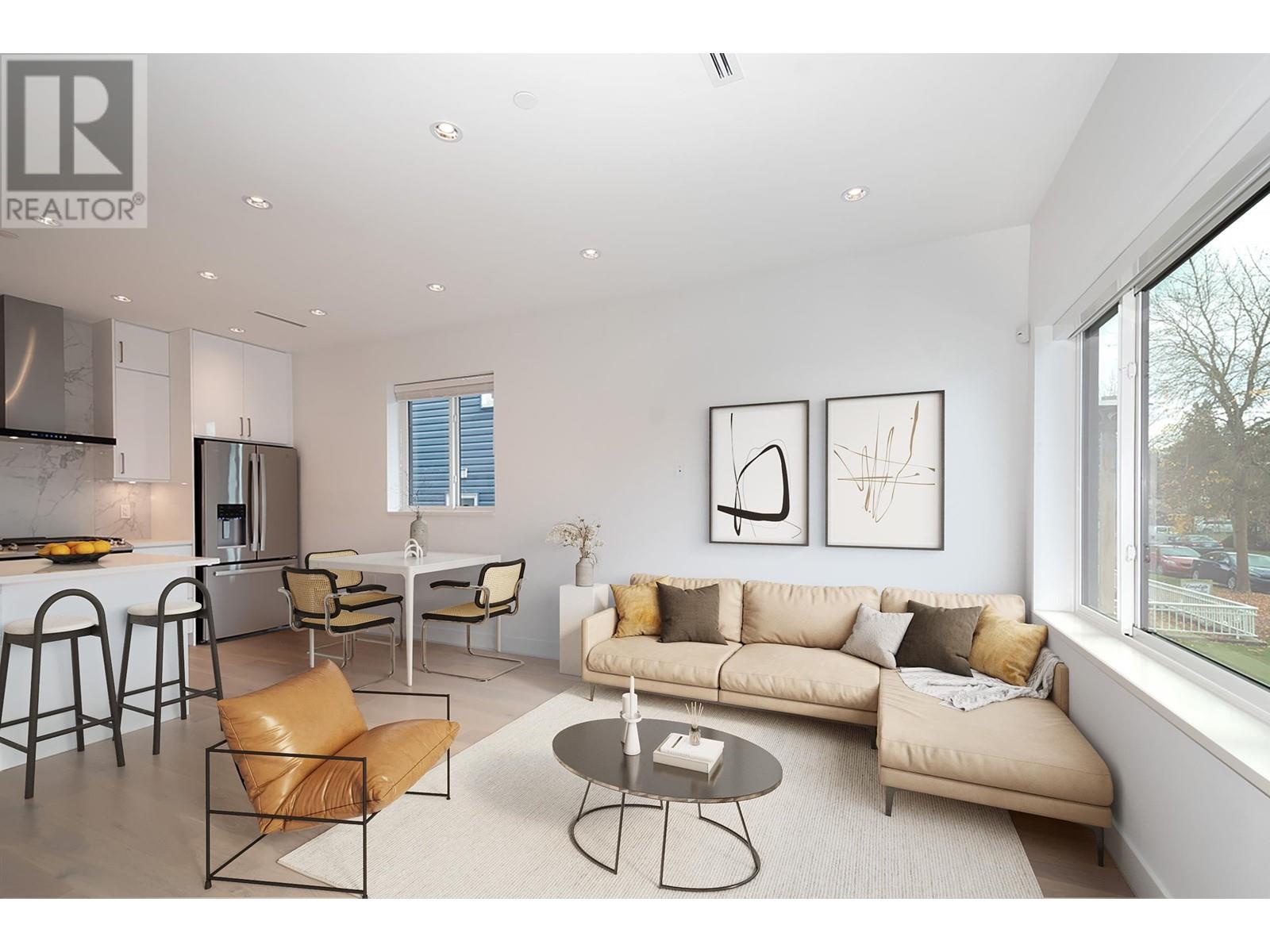 1 2119 E 29TH AVENUE, vancouver, British Columbia
