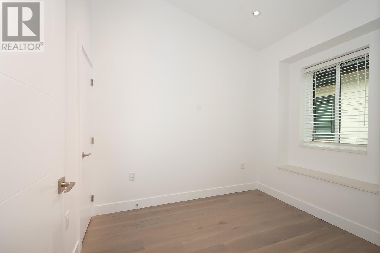 2 2119 E 29th Avenue, Vancouver, British Columbia  V5N 2Z2 - Photo 27 - R2825568