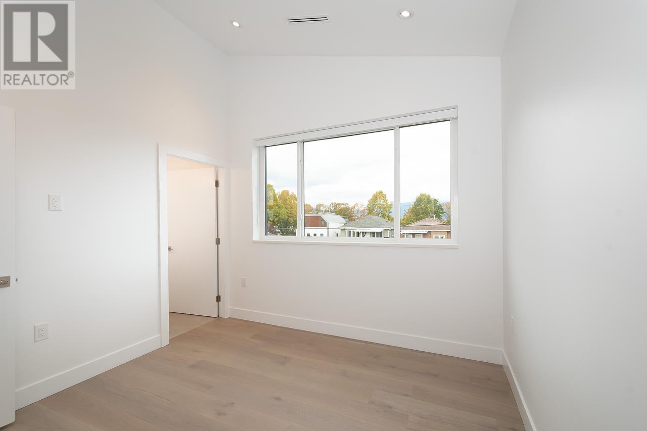 2 2119 E 29th Avenue, Vancouver, British Columbia  V5N 2Z2 - Photo 20 - R2825568