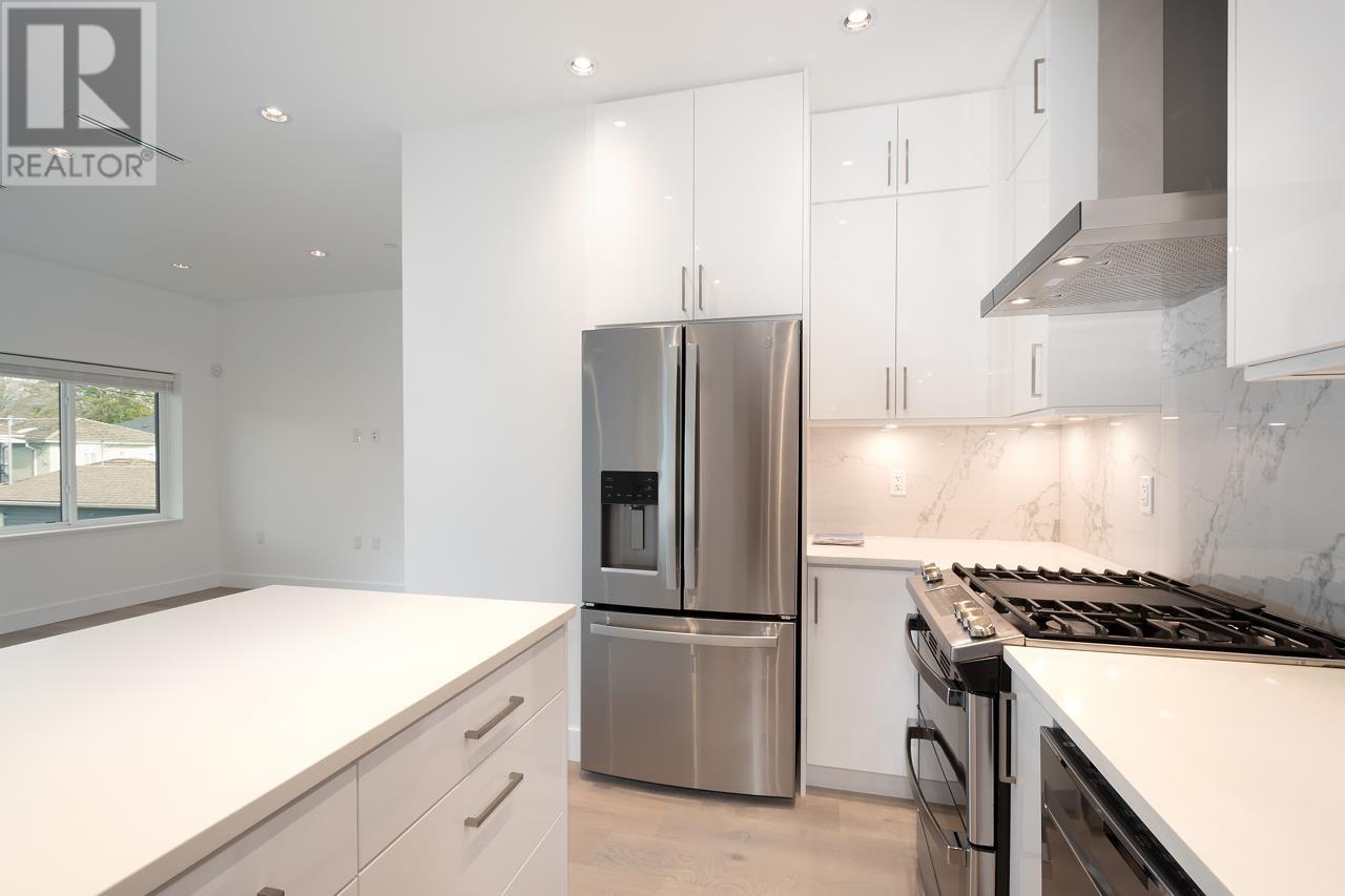2 2119 E 29th Avenue, Vancouver, British Columbia  V5N 2Z2 - Photo 17 - R2825568