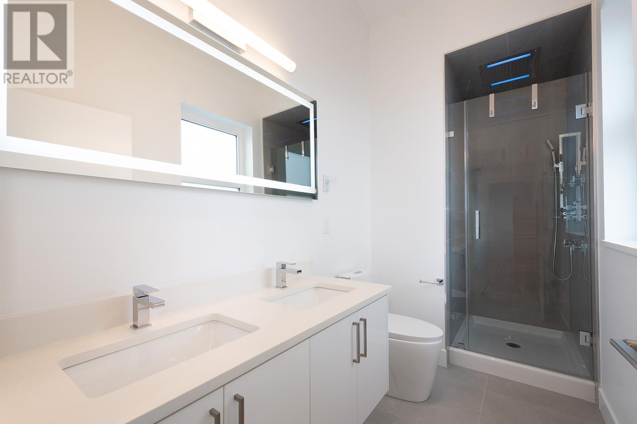 2 2119 E 29th Avenue, Vancouver, British Columbia  V5N 2Z2 - Photo 26 - R2825568