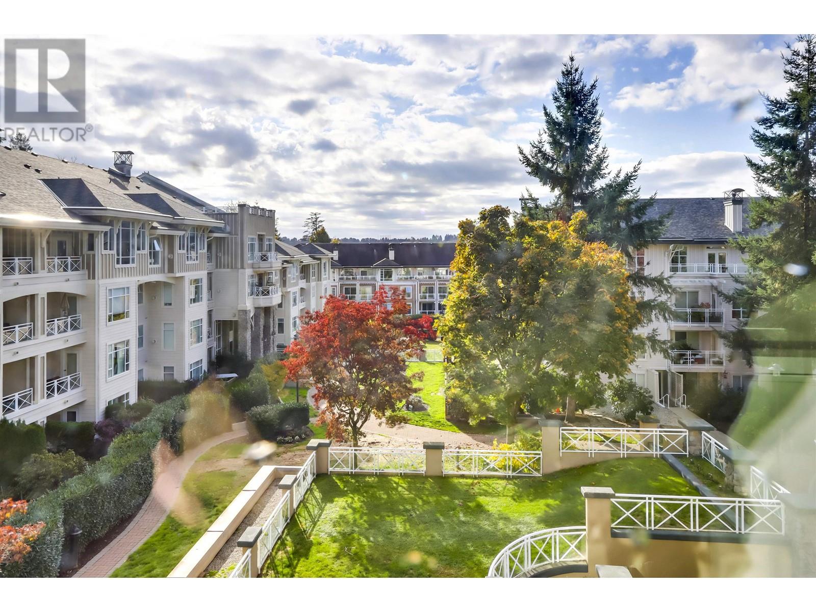 423 3600 WINDCREST DRIVE, north vancouver, British Columbia