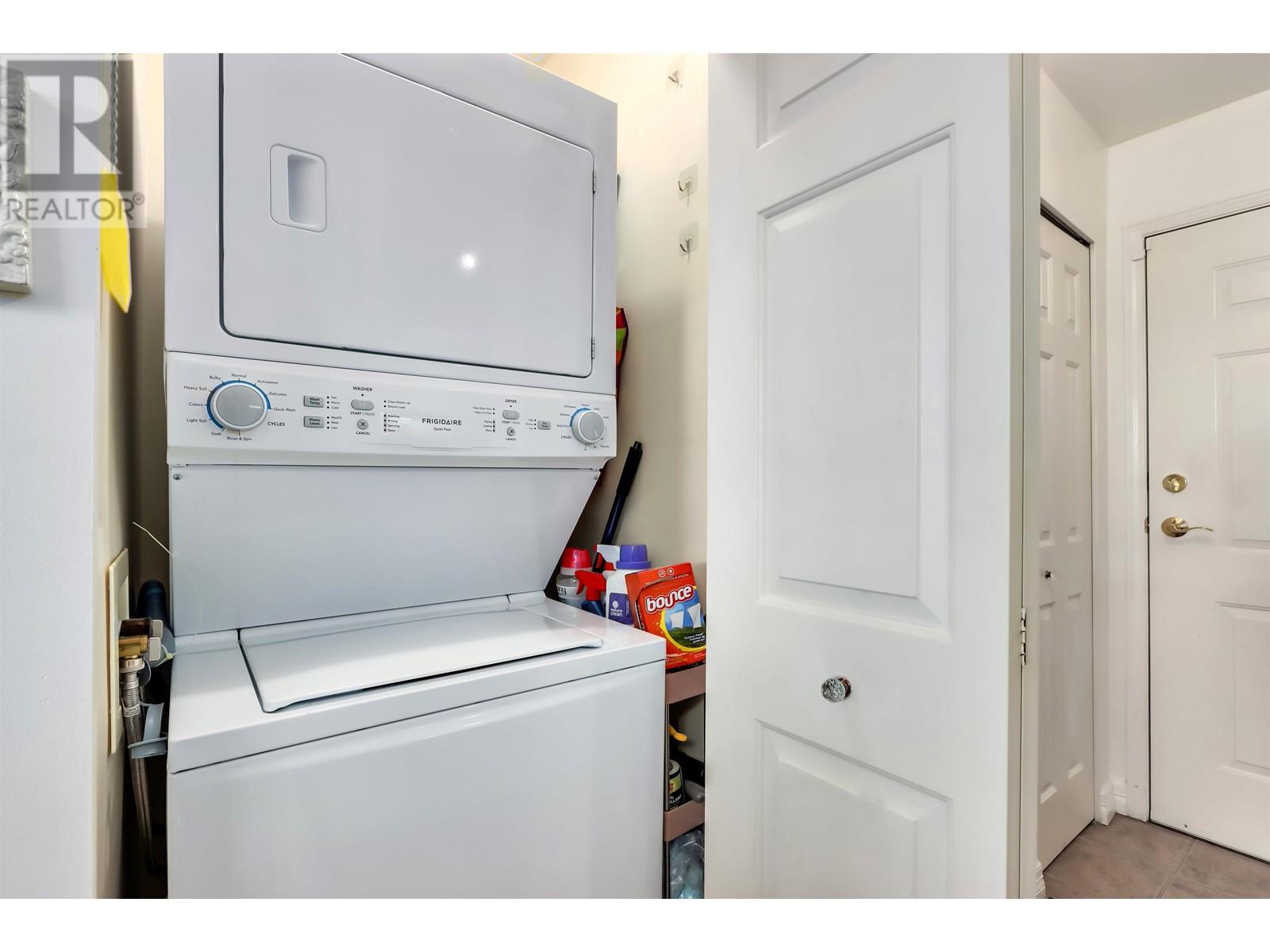 423 3600 Windcrest Drive, North Vancouver, British Columbia  V7G 2S5 - Photo 19 - R2827381