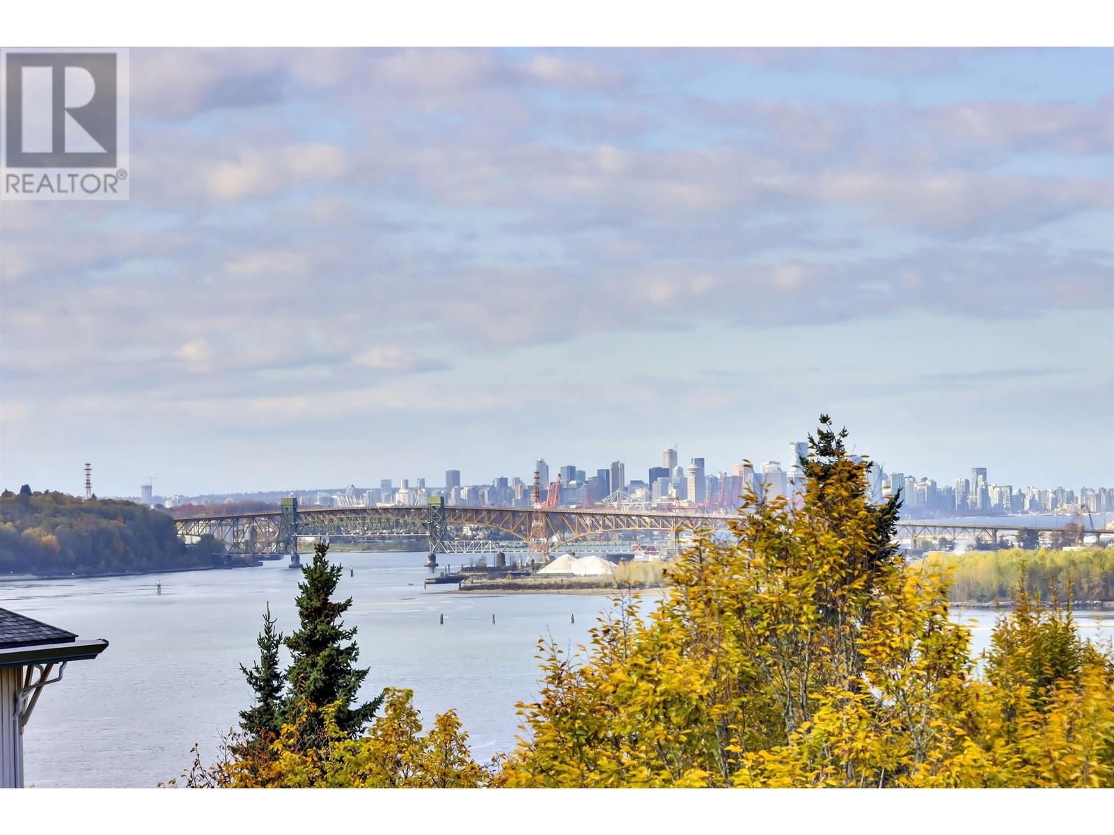 511 3600 Windcrest Drive, North Vancouver, British Columbia  V7G 2S5 - Photo 1 - R2827375