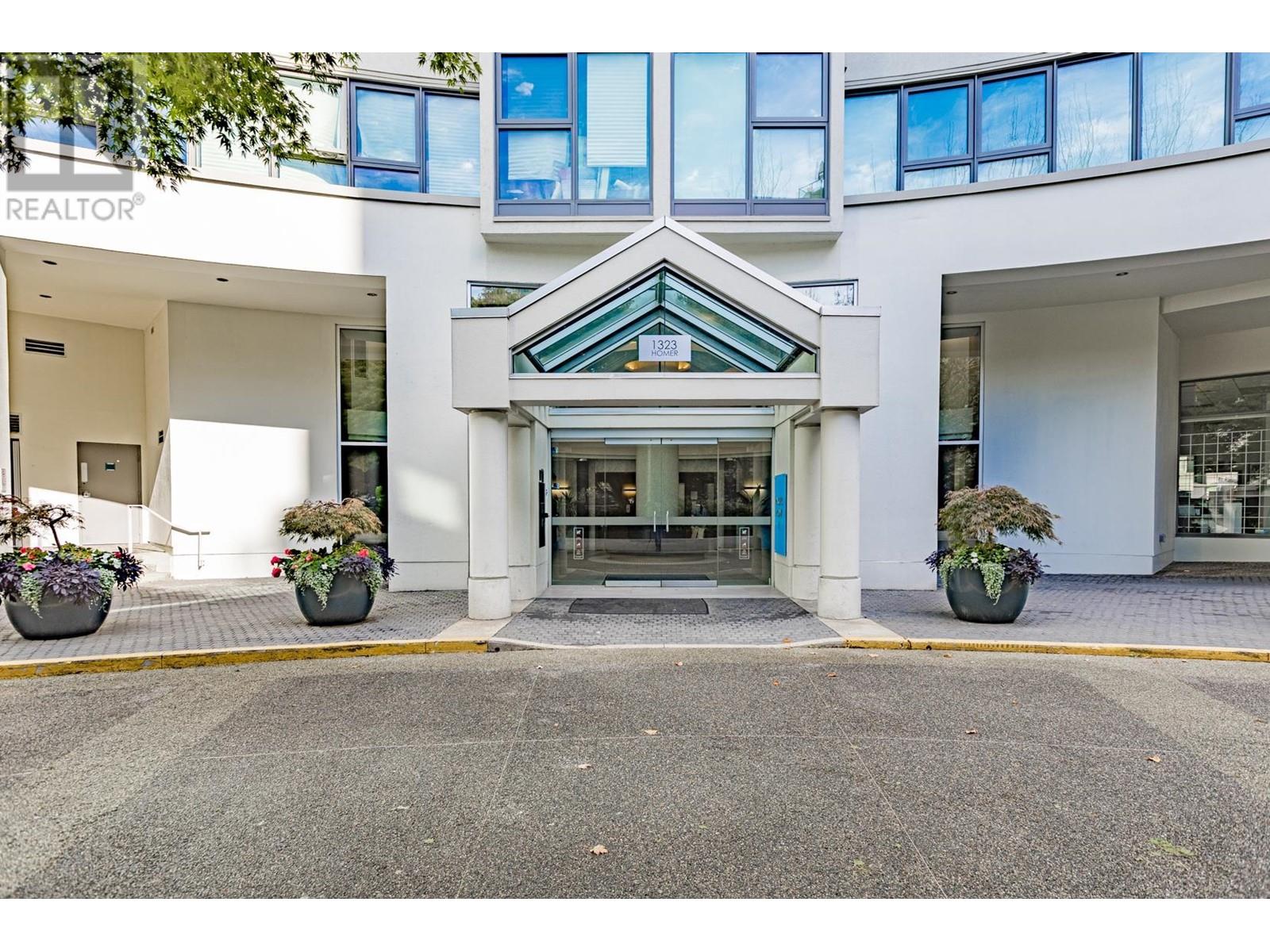 408 1323 Homer Street, Vancouver, British Columbia  V6B 5T1 - Photo 5 - R2827679