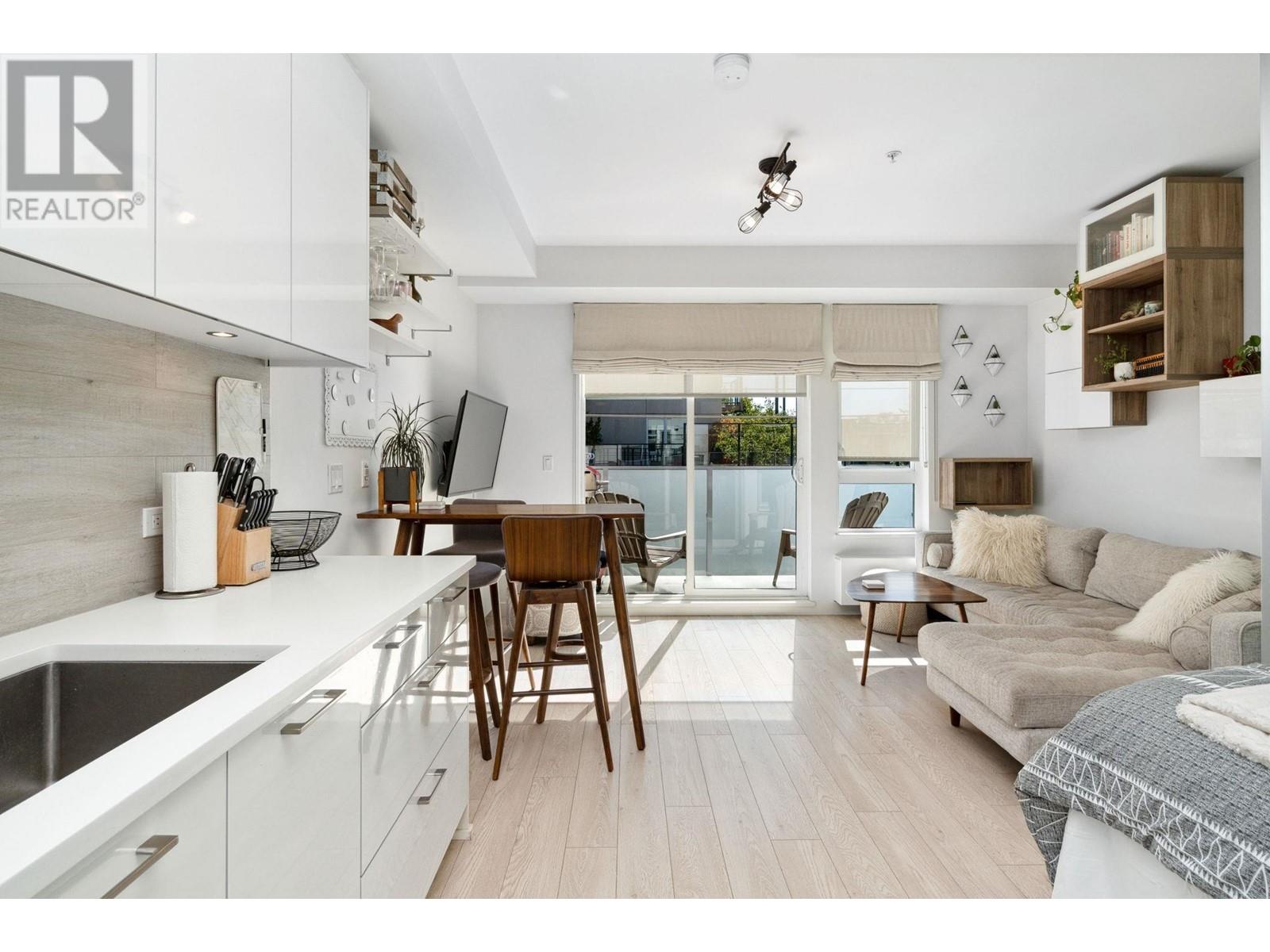 307 711 W 14th Street, North Vancouver, British Columbia  V7M 3E8 - Photo 14 - R2827718