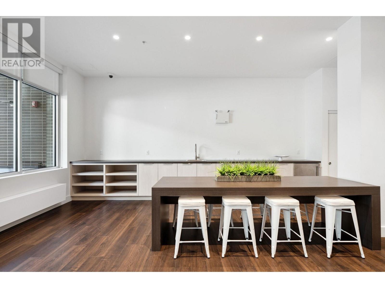 307 711 W 14th Street, North Vancouver, British Columbia  V7M 3E8 - Photo 35 - R2827718