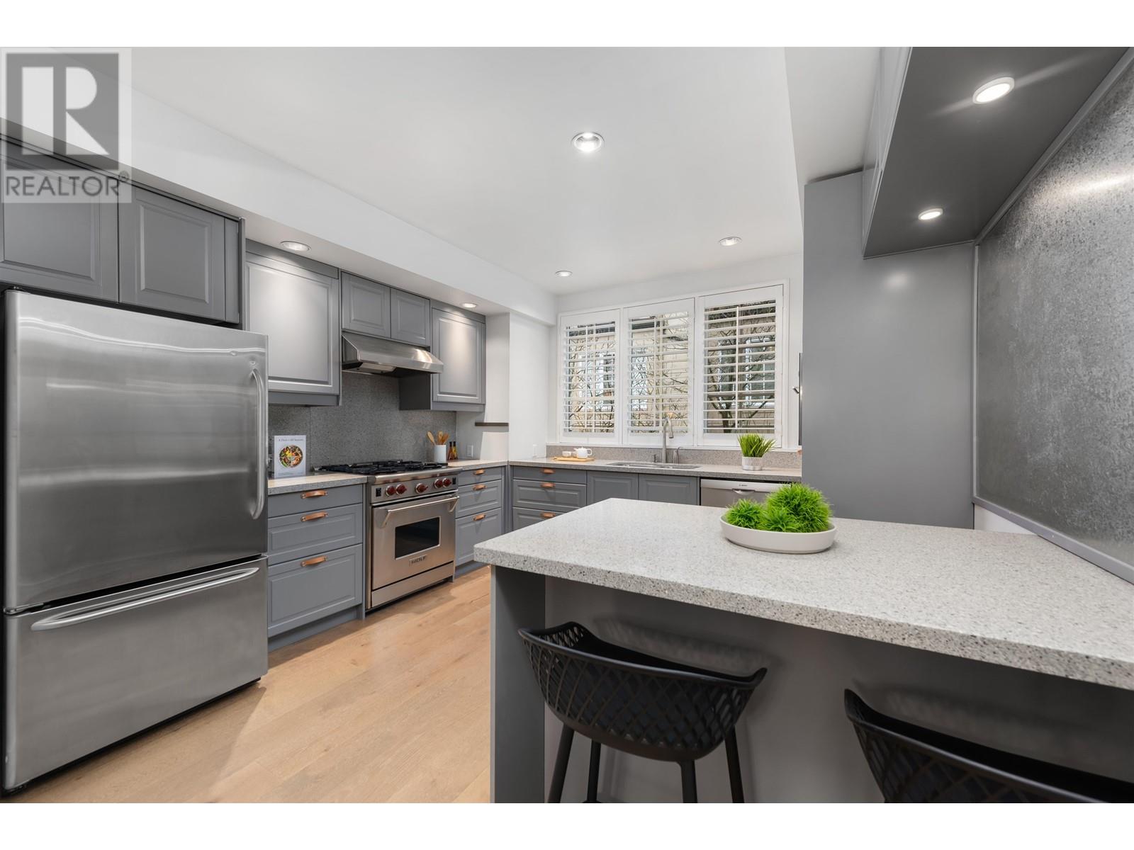 928 W 13th Avenue, Vancouver, British Columbia  V5Z 1P3 - Photo 12 - R2827724