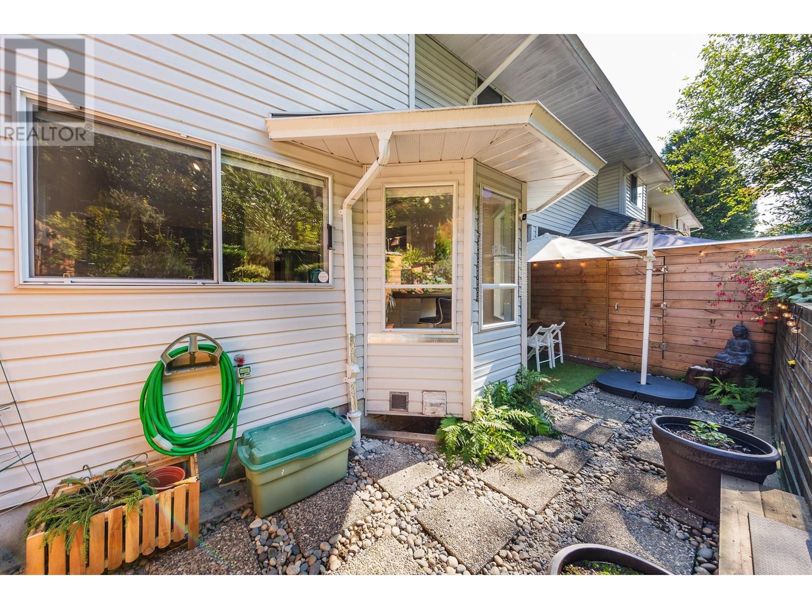 402 1176 Falcon Drive, Coquitlam, British Columbia  V3E 2N8 - Photo 14 - R2827735