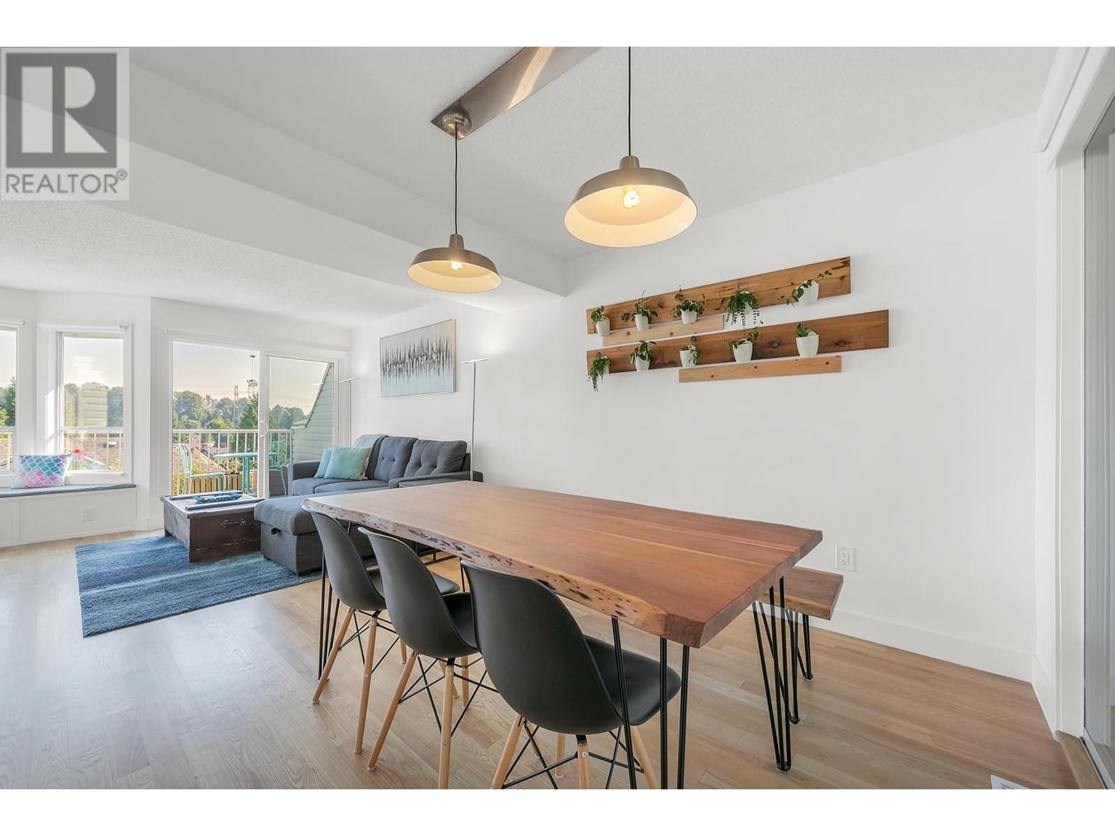 402 1176 Falcon Drive, Coquitlam, British Columbia  V3E 2N8 - Photo 5 - R2827735
