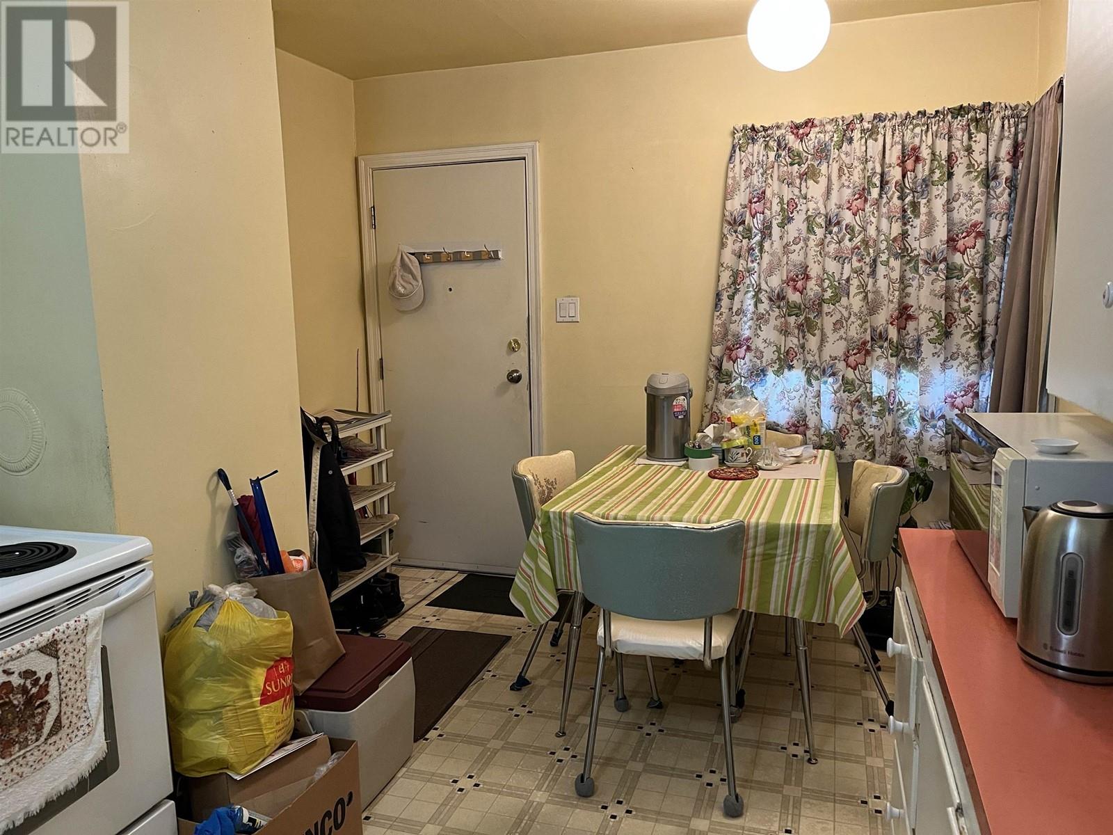 1931 E 12th Avenue, Vancouver, British Columbia  V5N 2A6 - Photo 6 - R2827686
