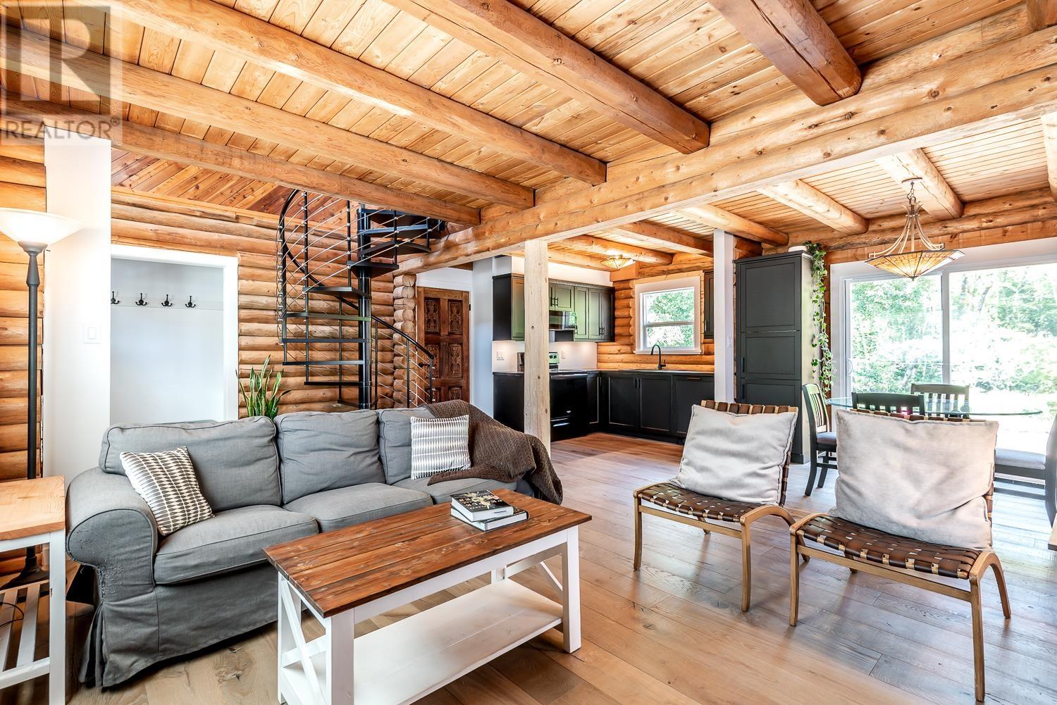 41487 Brennan Road, Squamish, British Columbia  V0N 1H0 - Photo 11 - R2827700