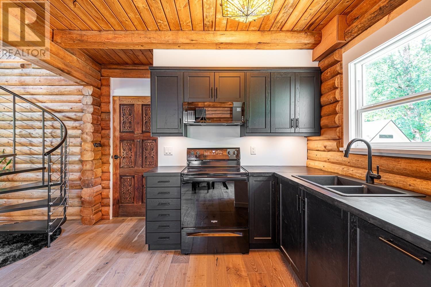 41487 Brennan Road, Squamish, British Columbia  V0N 1H0 - Photo 14 - R2827700