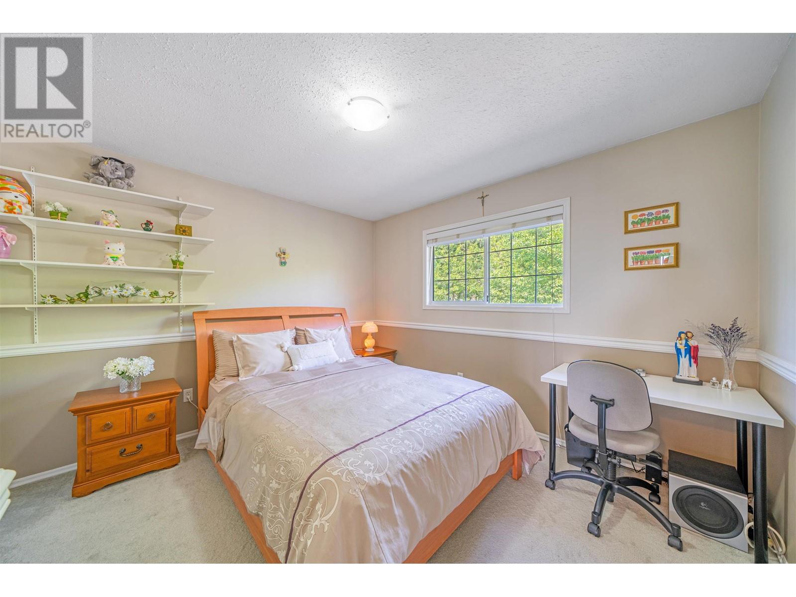 2442 Leclair Drive, Coquitlam, British Columbia  V3K 6G7 - Photo 15 - R2827703