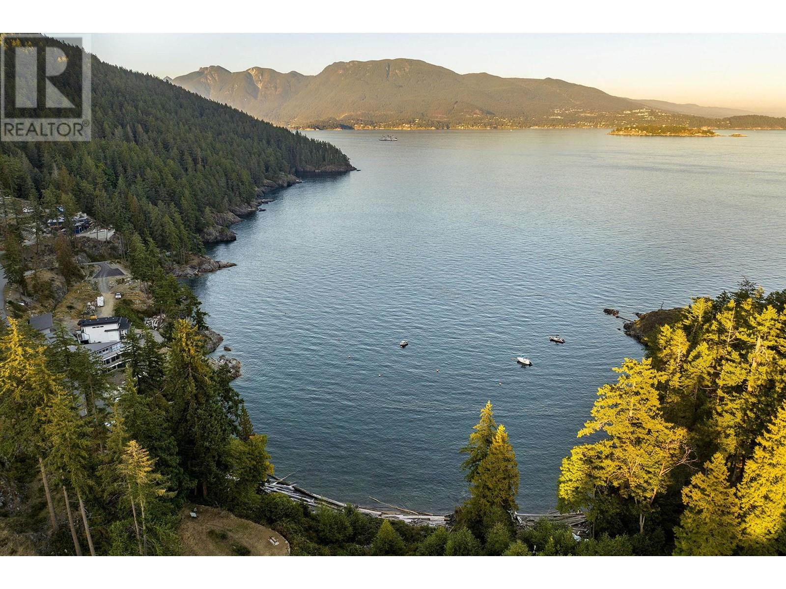 239 Shore Lane, Bowen Island, British Columbia  V0N 1G2 - Photo 34 - R2817769