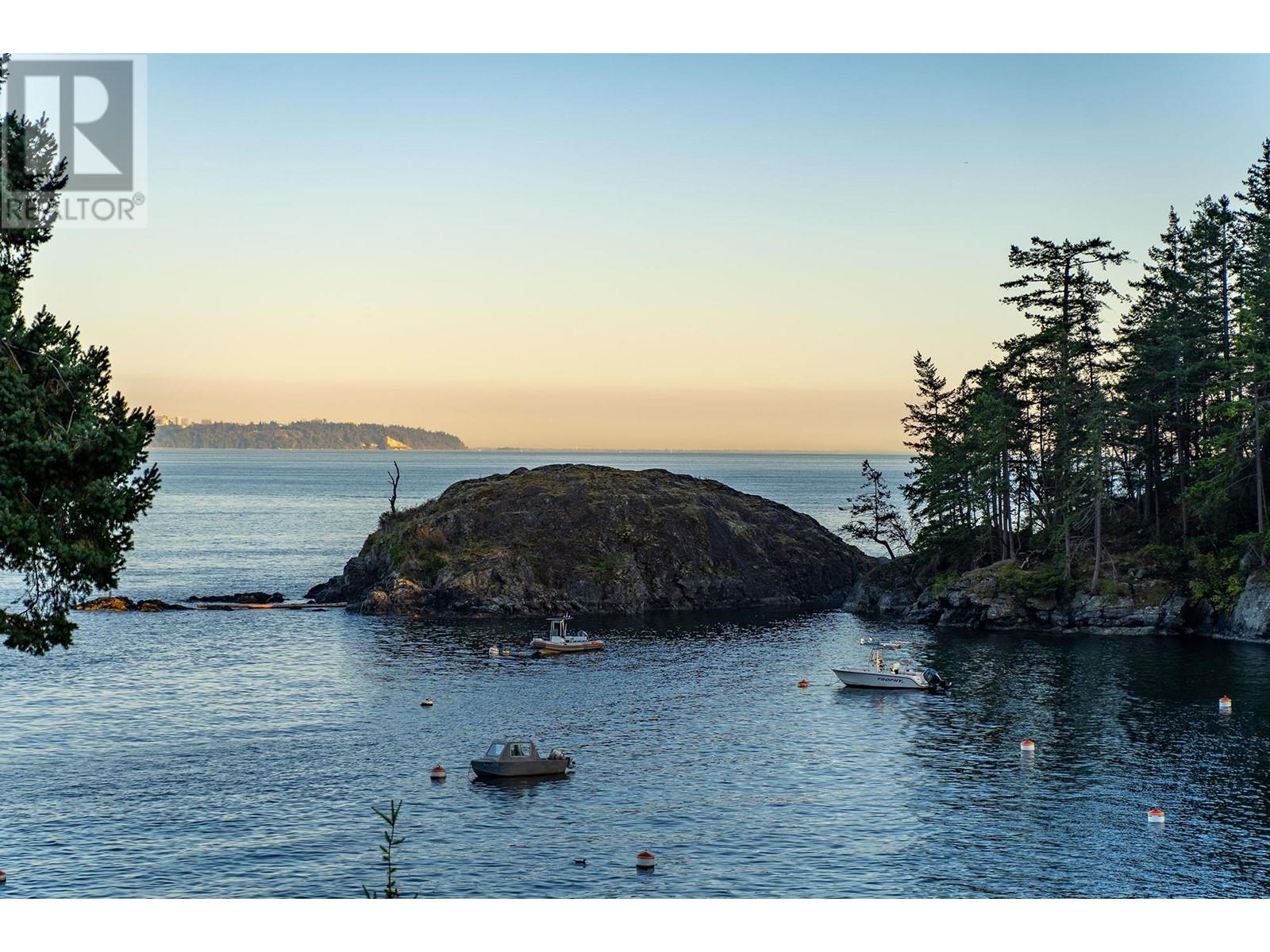 239 Shore Lane, Bowen Island, British Columbia  V0N 1G2 - Photo 33 - R2817769
