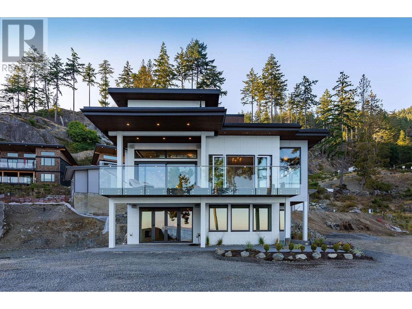 239 Shore Lane, Bowen Island, British Columbia  V0N 1G2 - Photo 10 - R2817769