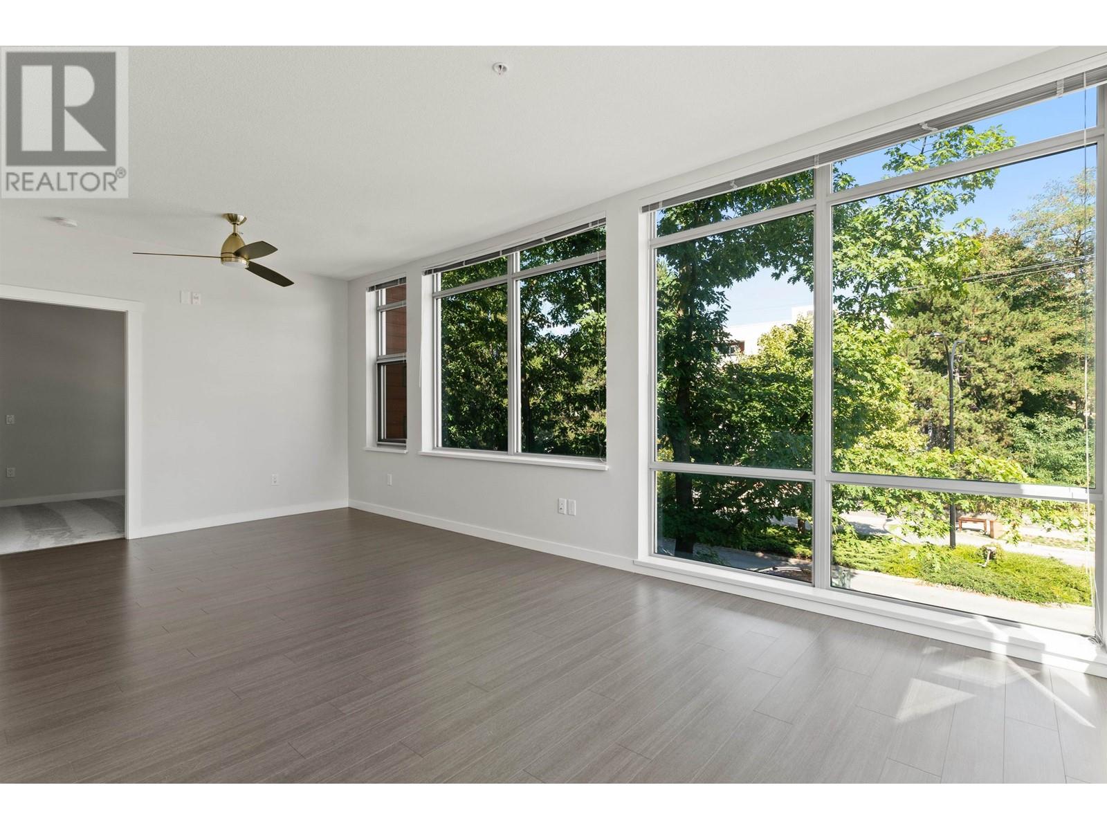 320 255 W 1st Street, North Vancouver, British Columbia  V7M 3G8 - Photo 4 - R2824164