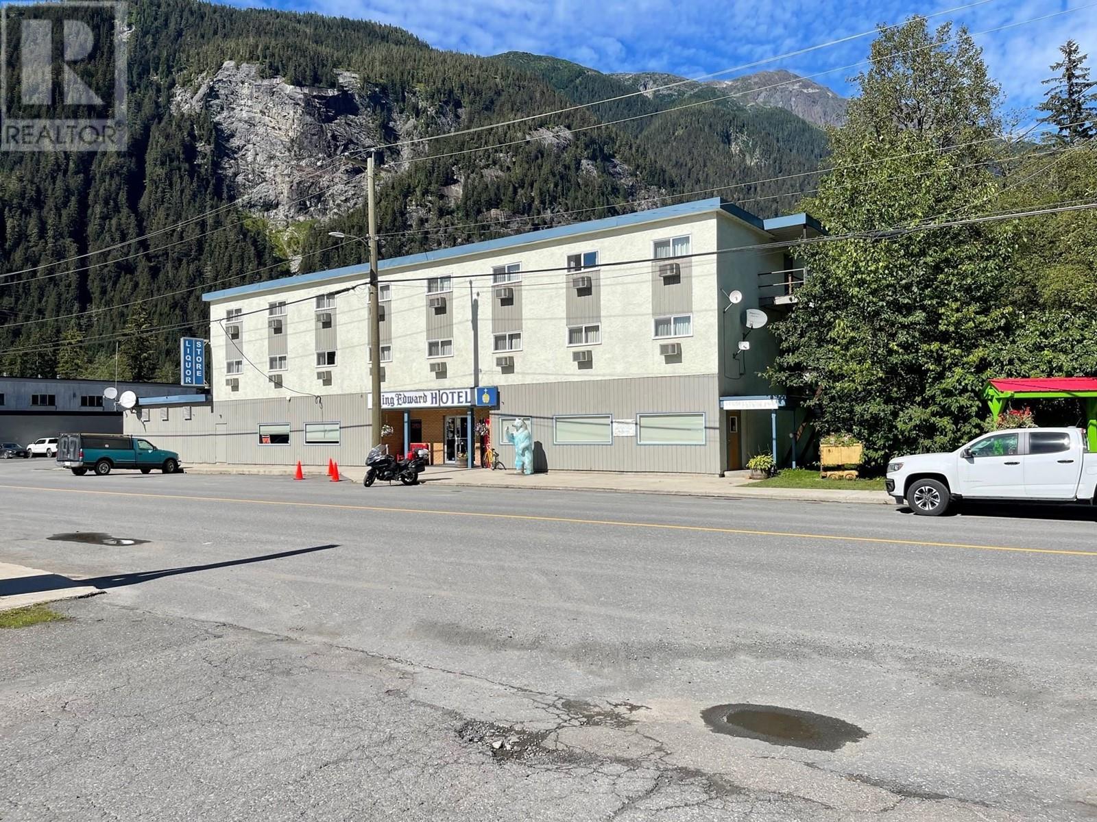 405 5TH AVENUE, Stewart, British Columbia