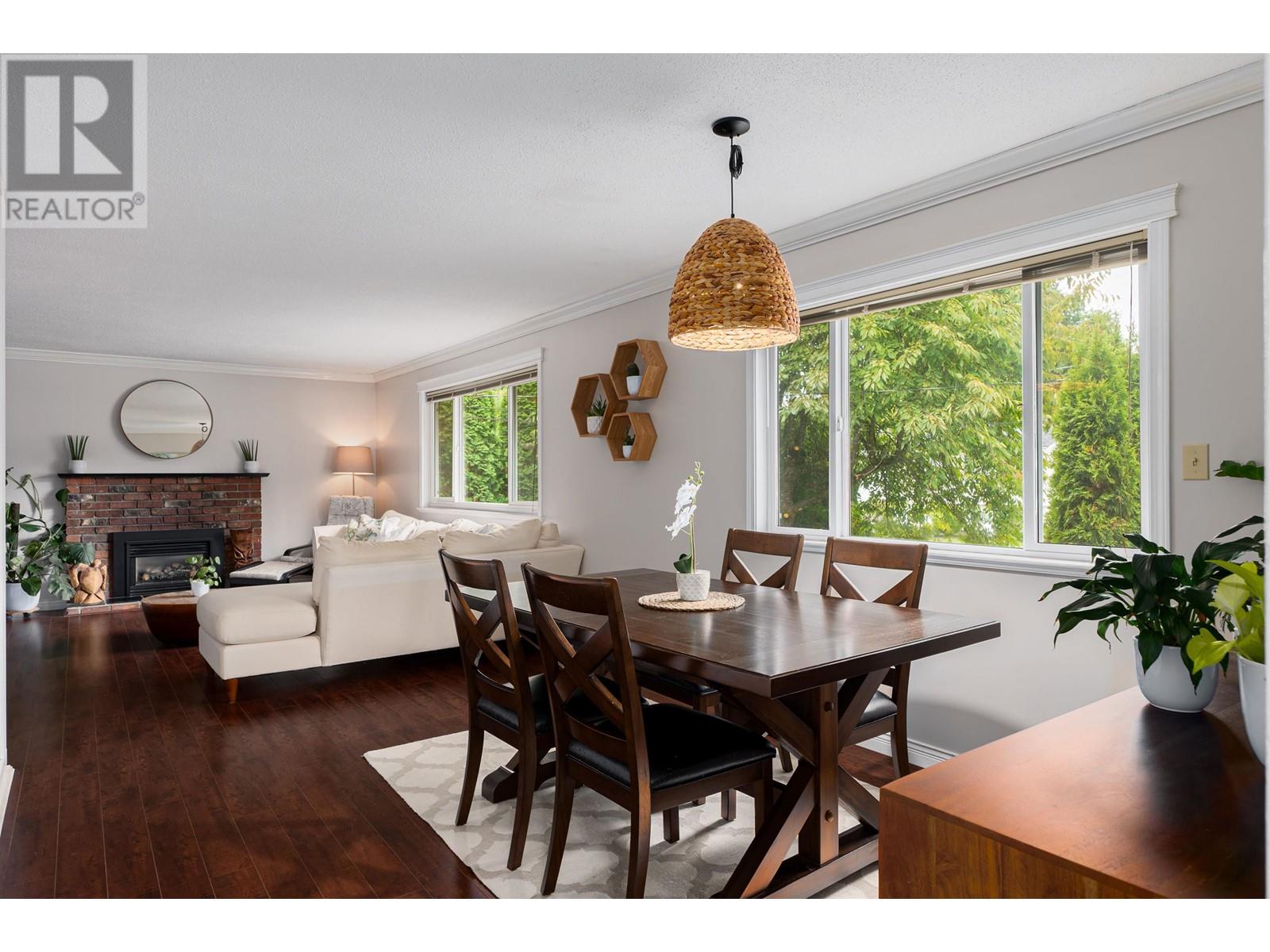3824 Broom Place, Port Coquitlam, British Columbia  V3B 4A4 - Photo 9 - R2821199