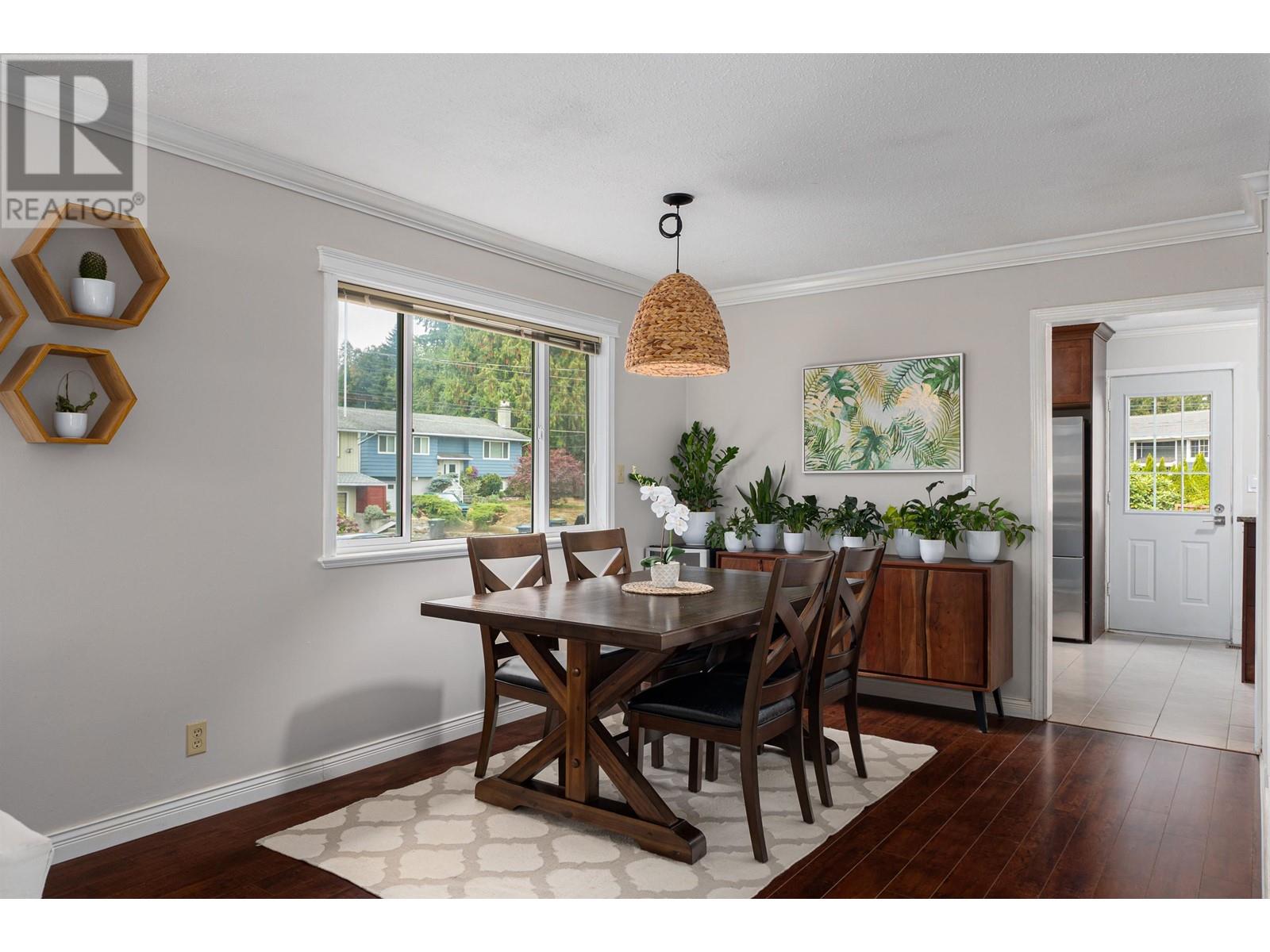 3824 Broom Place, Port Coquitlam, British Columbia  V3B 4A4 - Photo 8 - R2821199