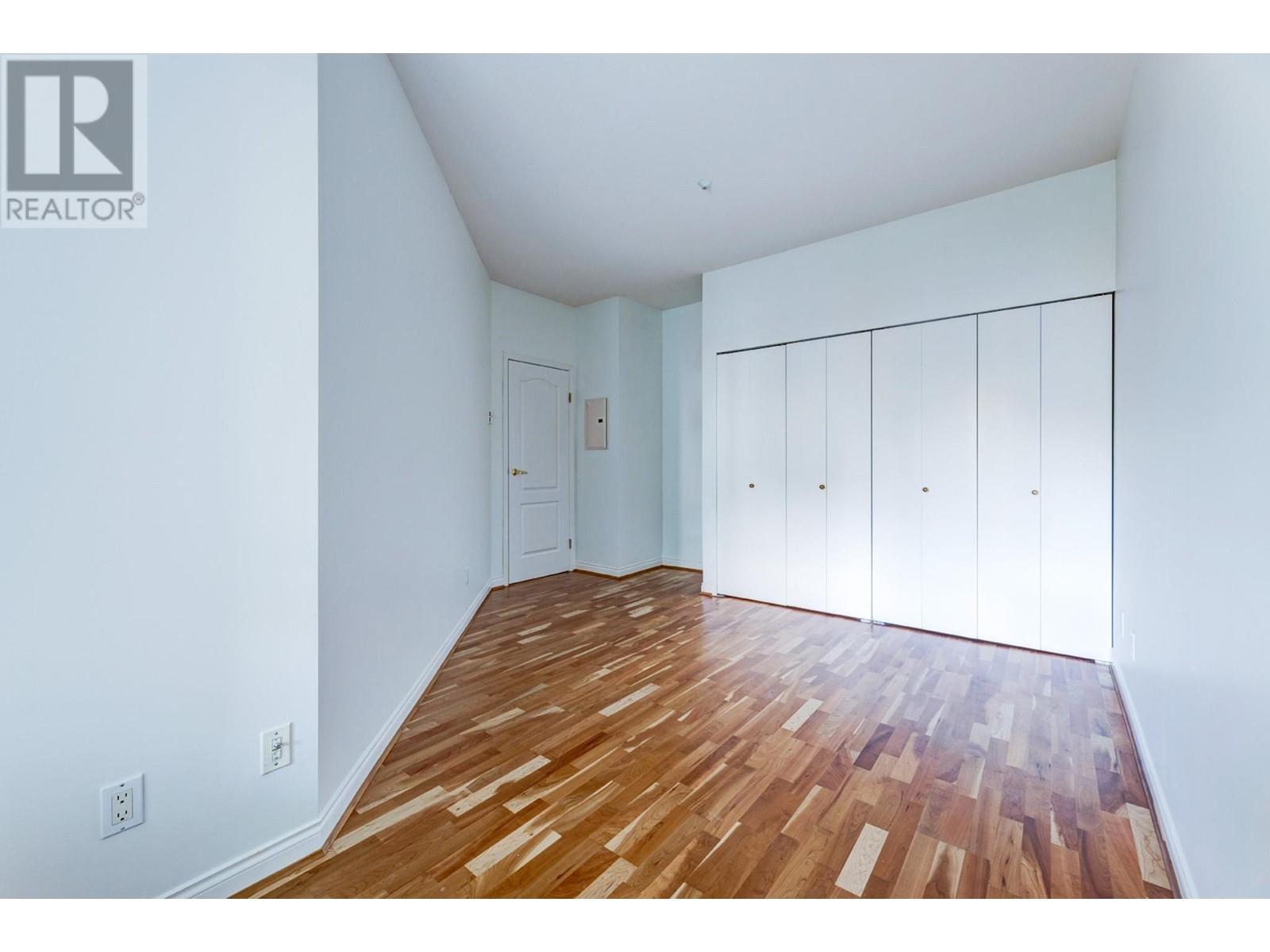 323 5735 Hampton Place, Vancouver, British Columbia  V6T 2G8 - Photo 8 - R2827282