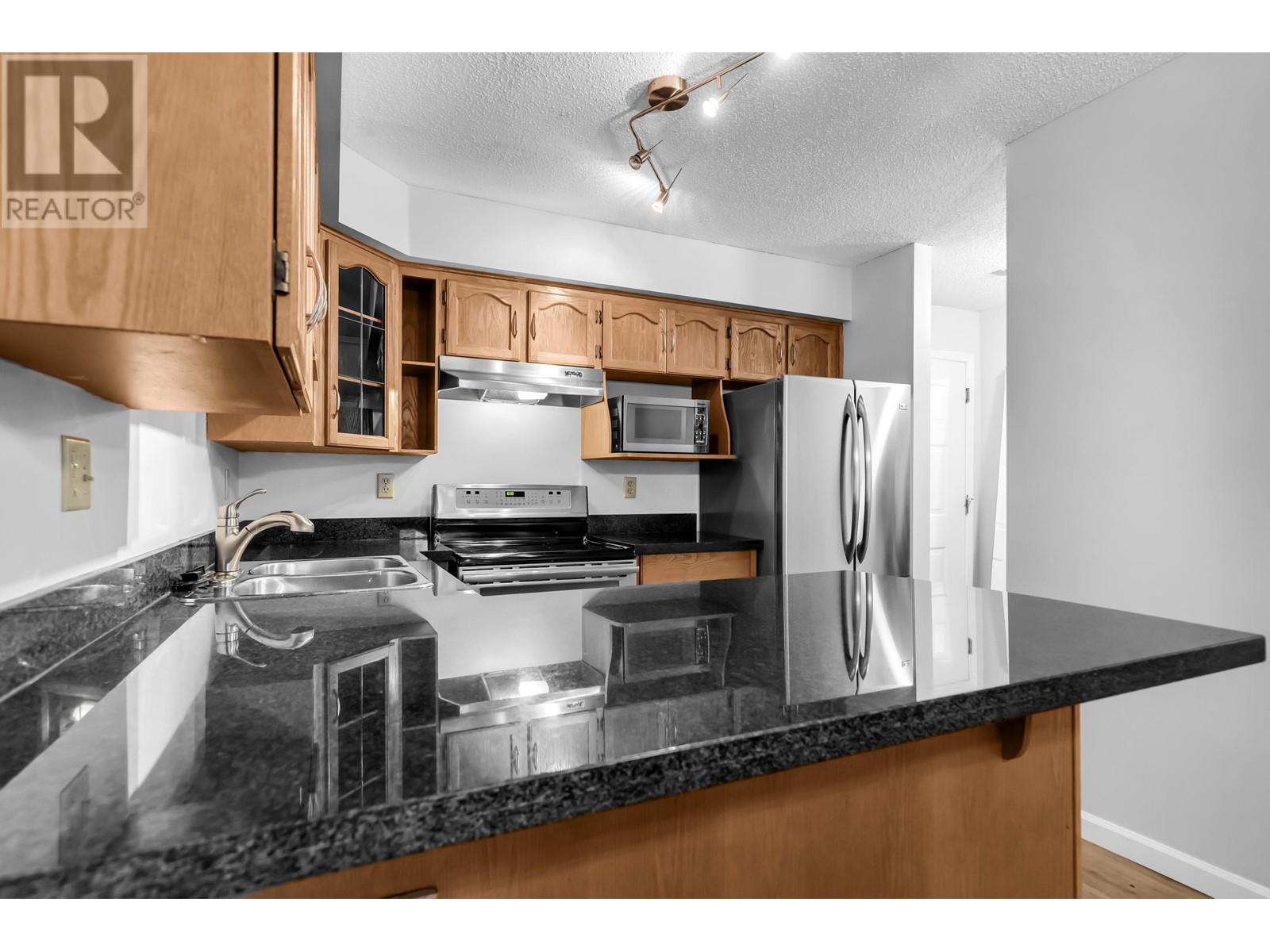 212 22514 116 Avenue, Maple Ridge, British Columbia  V2X 0N8 - Photo 10 - R2827738