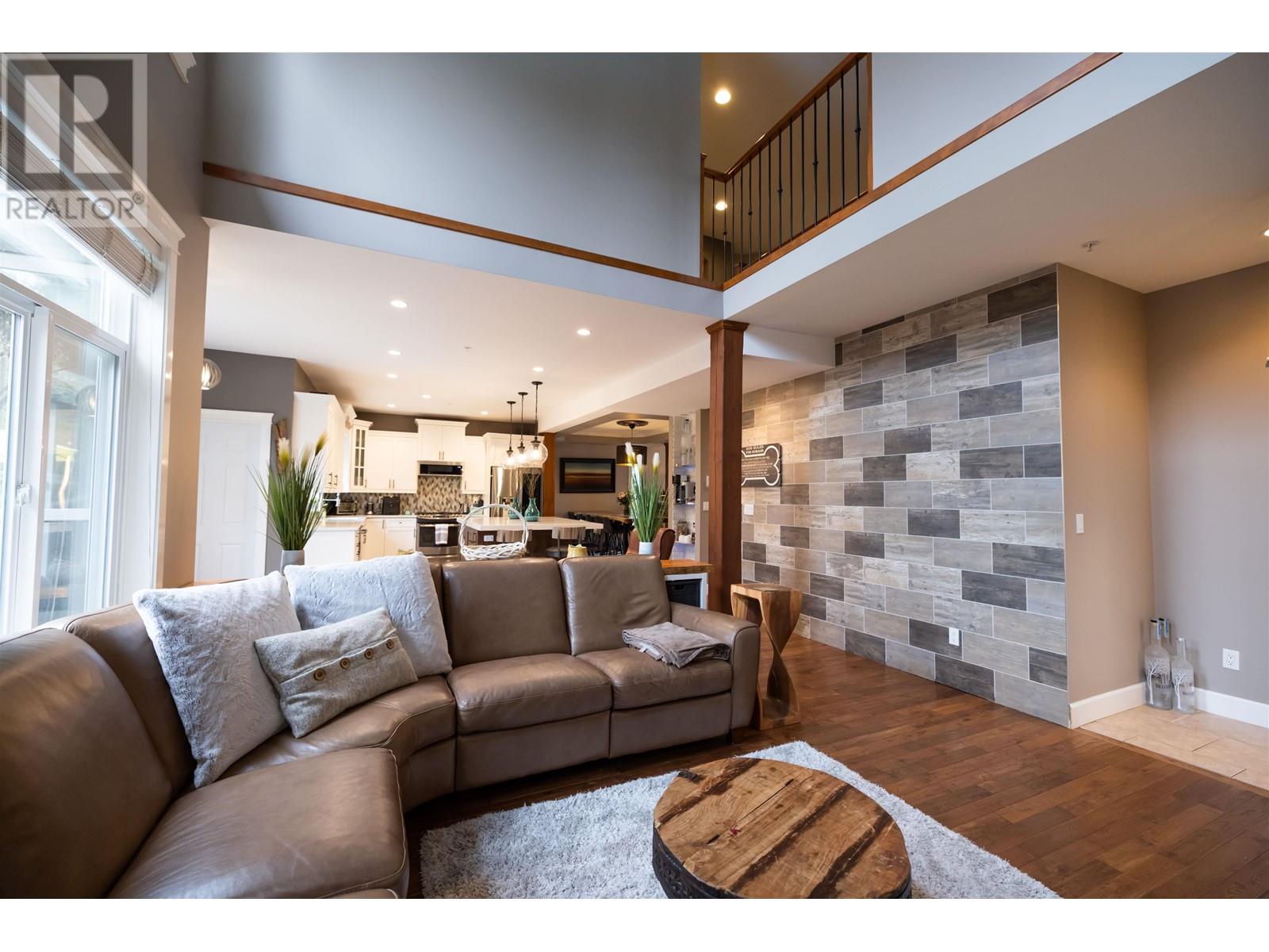 11403 240a Street, Maple Ridge, British Columbia  V2W 0A4 - Photo 12 - R2827767