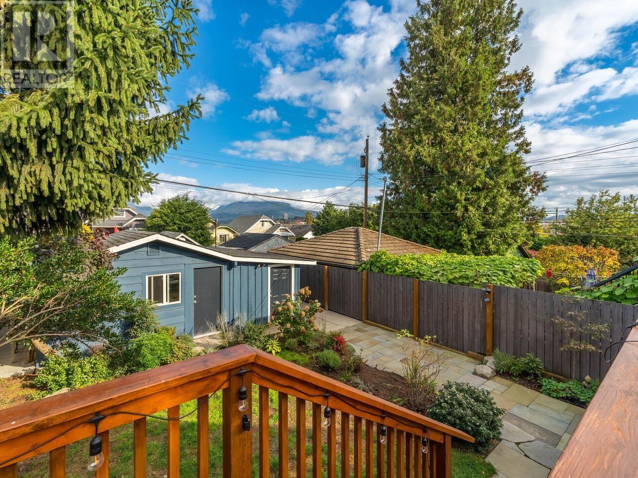 3067 Graveley Street, Vancouver, British Columbia  V5K 3K5 - Photo 23 - R2827774