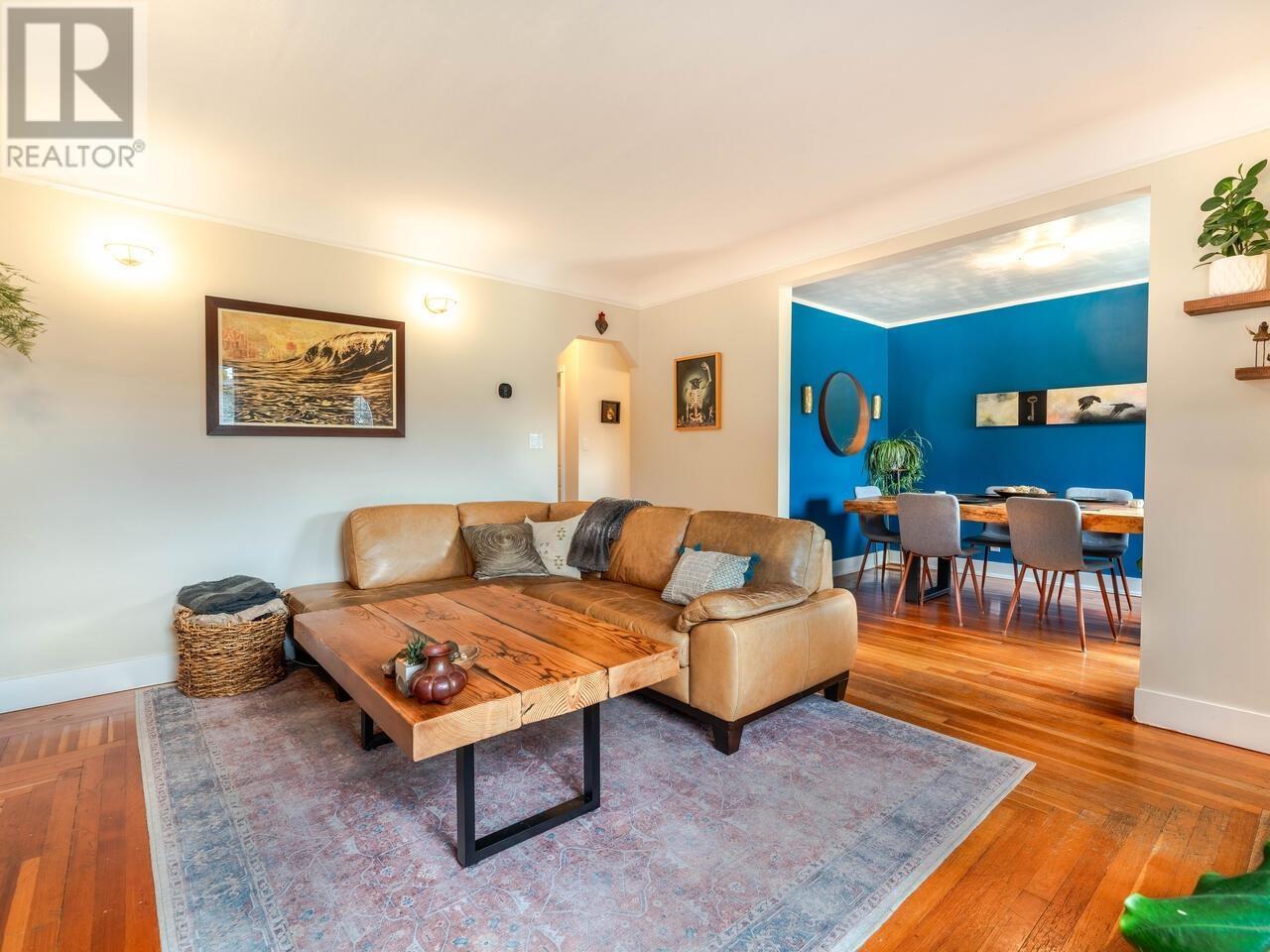 3067 Graveley Street, Vancouver, British Columbia  V5K 3K5 - Photo 4 - R2827774