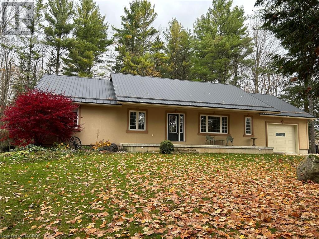 541325 14 Ndr Concession, West Grey, Ontario N0G 1L0 (26210399) Ron