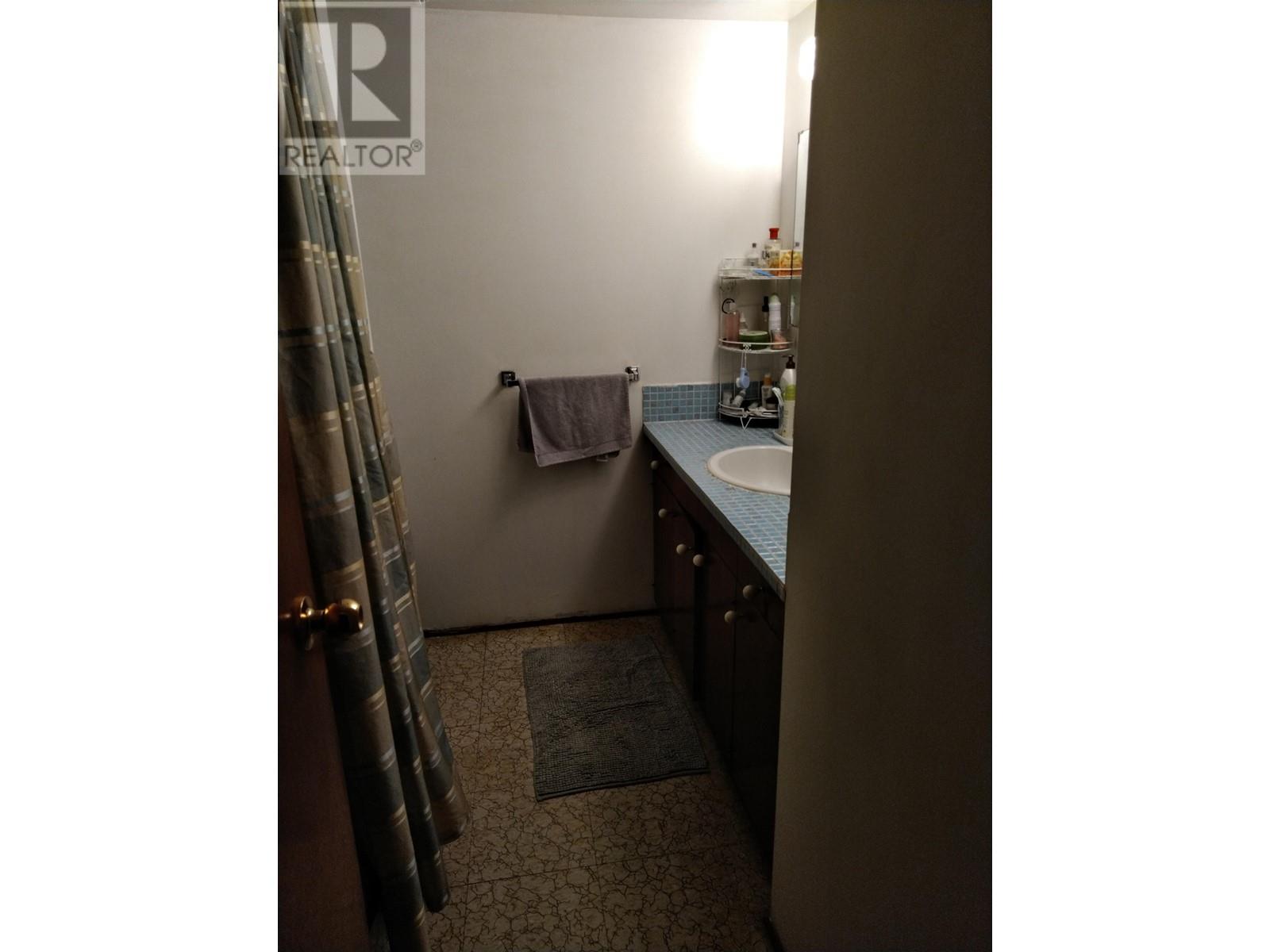 178 E 40th Avenue, Vancouver, British Columbia  V5W 1L5 - Photo 8 - R2815437