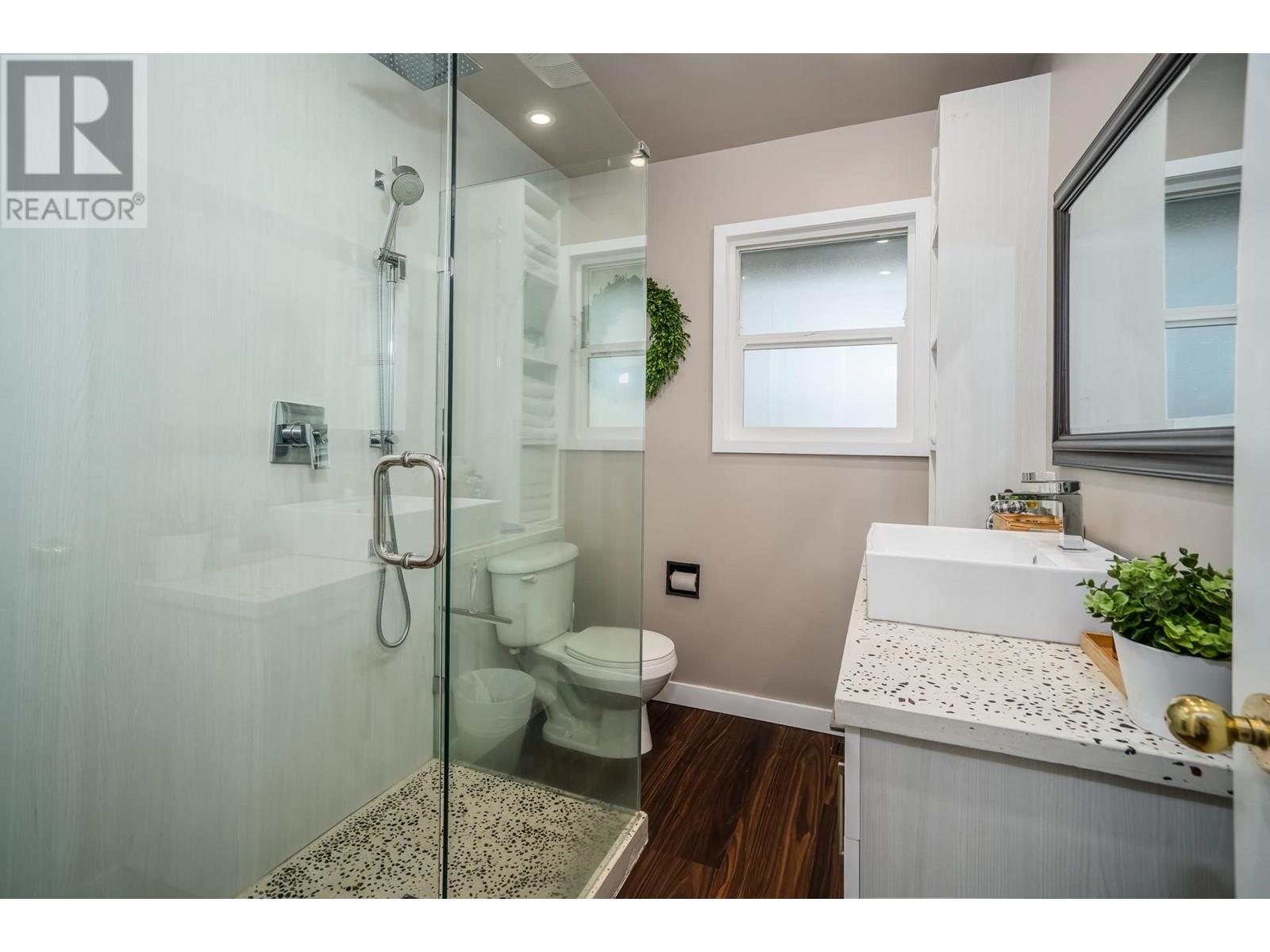 4664 Royal Oak Avenue, Burnaby, British Columbia  V5G 3M5 - Photo 14 - R2827828