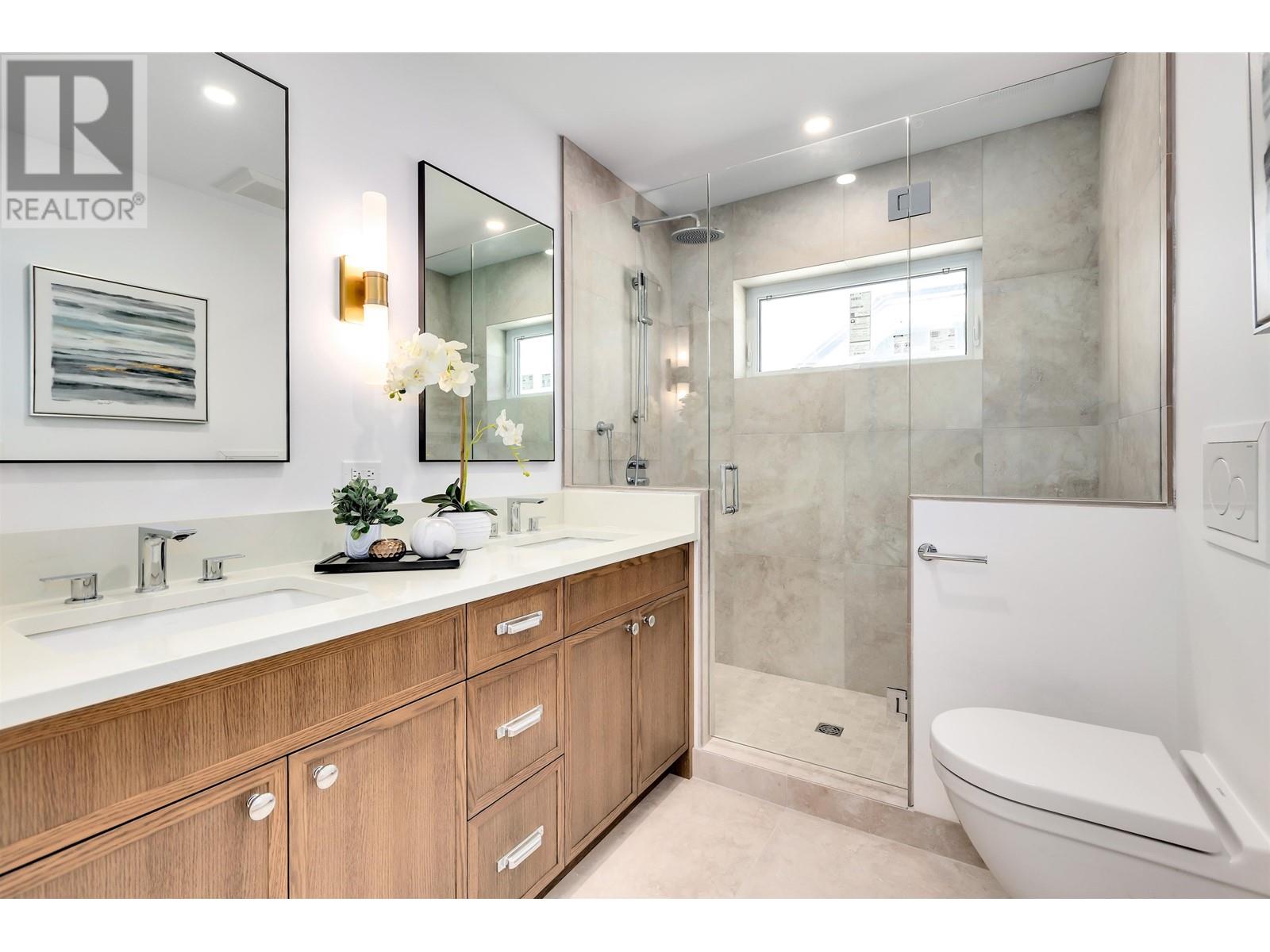 1 2796 Dundas Street, Vancouver, British Columbia  V5K 3Y6 - Photo 18 - R2811803